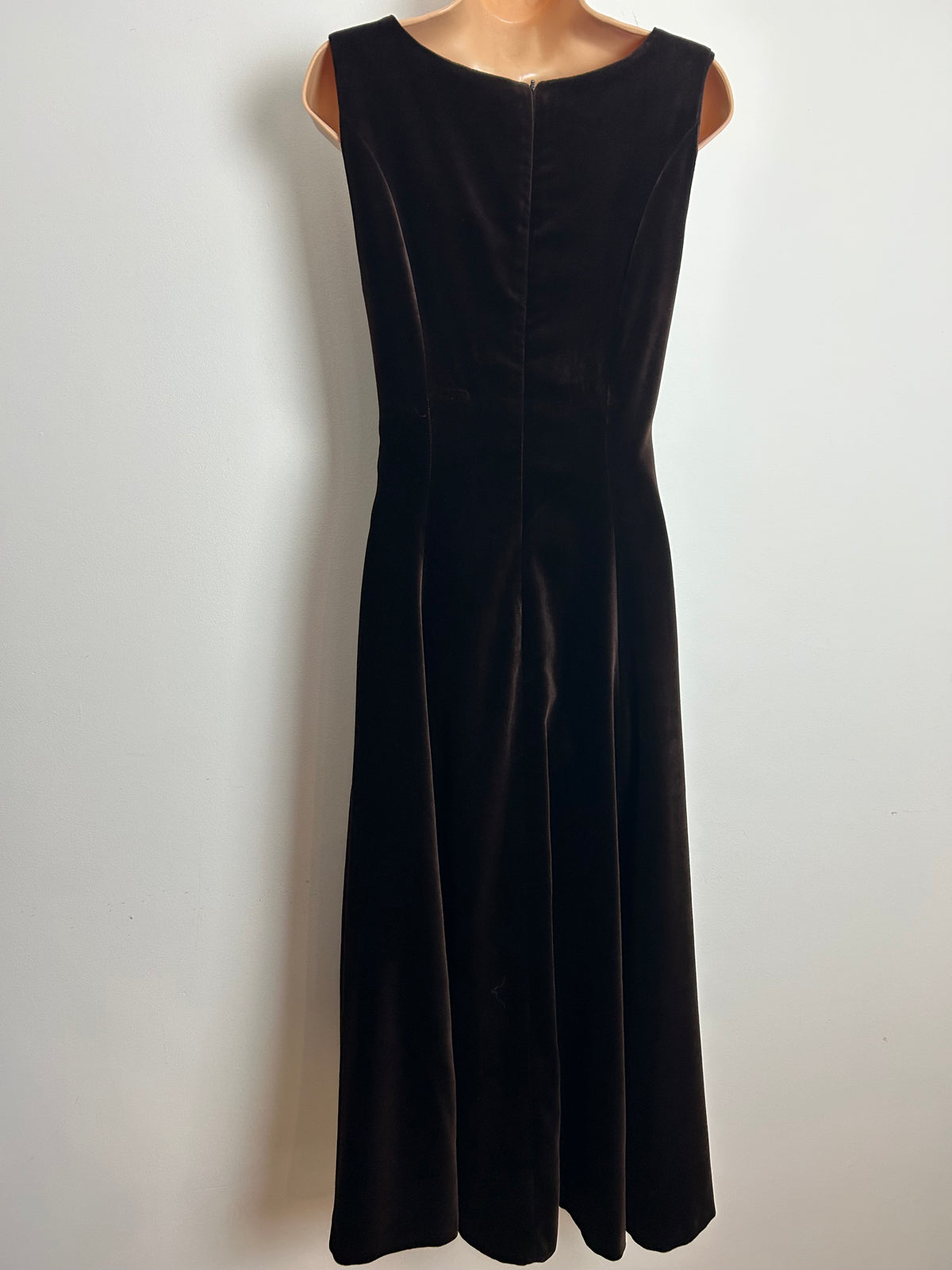 Vintage 1980s LAURA ASHLEY Size 10 (12 On Label) Chocolate Brown Velvet Midi Dress