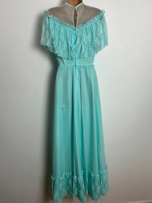 Vintage 1970s Size 6-8 Mint Green Nylon Lace Frill Prairie Boho Maxi Dress