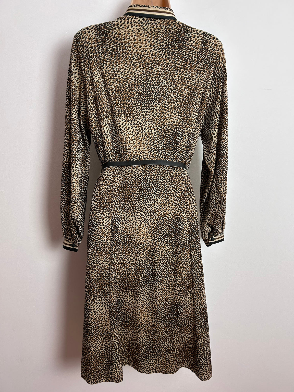Vintage 1970s UK Size 14 Brown Tones Fleck Print Pussy Bow Long Sleeve Belted Day Dress