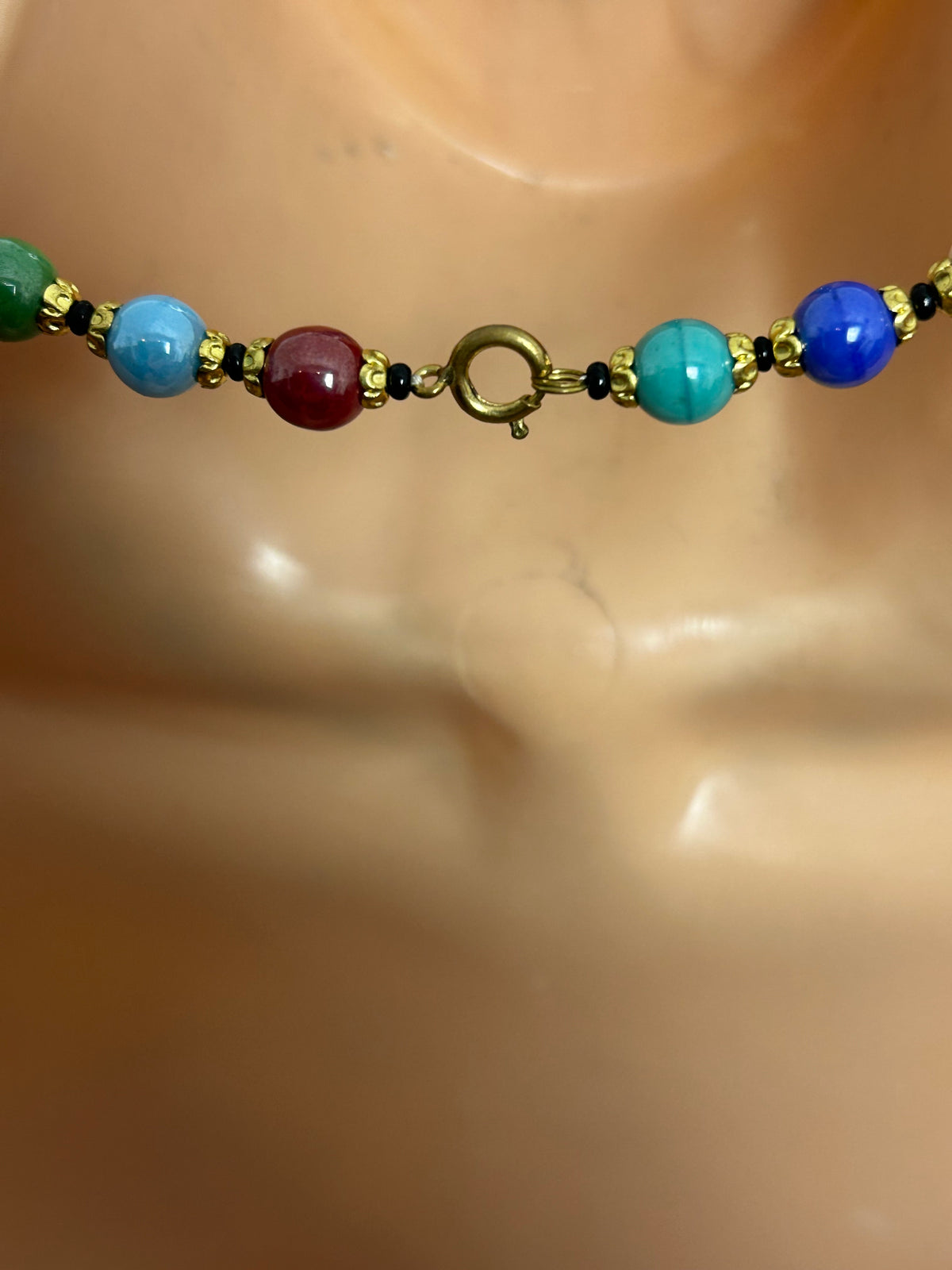 Vintage 1960s Lovely Multicolour Glass Bead Choker Necklace