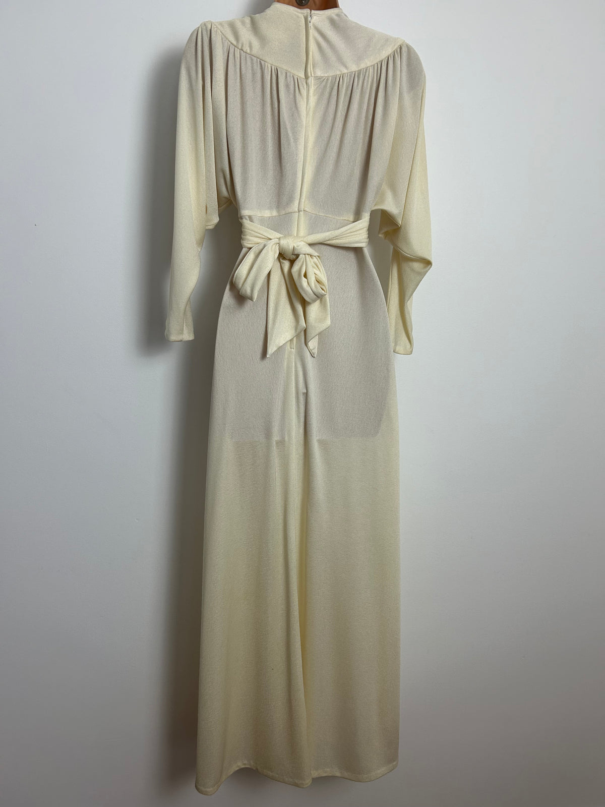 Vintage 1970s MR DARREN Size 8 Cream Lace Panel Grecian Style Draped Sleeve Occasion Wedding Boho Maxi Dress