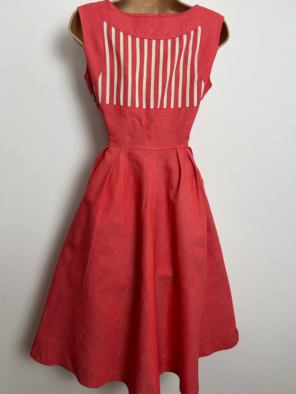 Vintage Late 1950s/Early 1960s BRIGITTE Size 6 Red & White Stripe Print Pocket Detail Pleated Rockabilly Dress