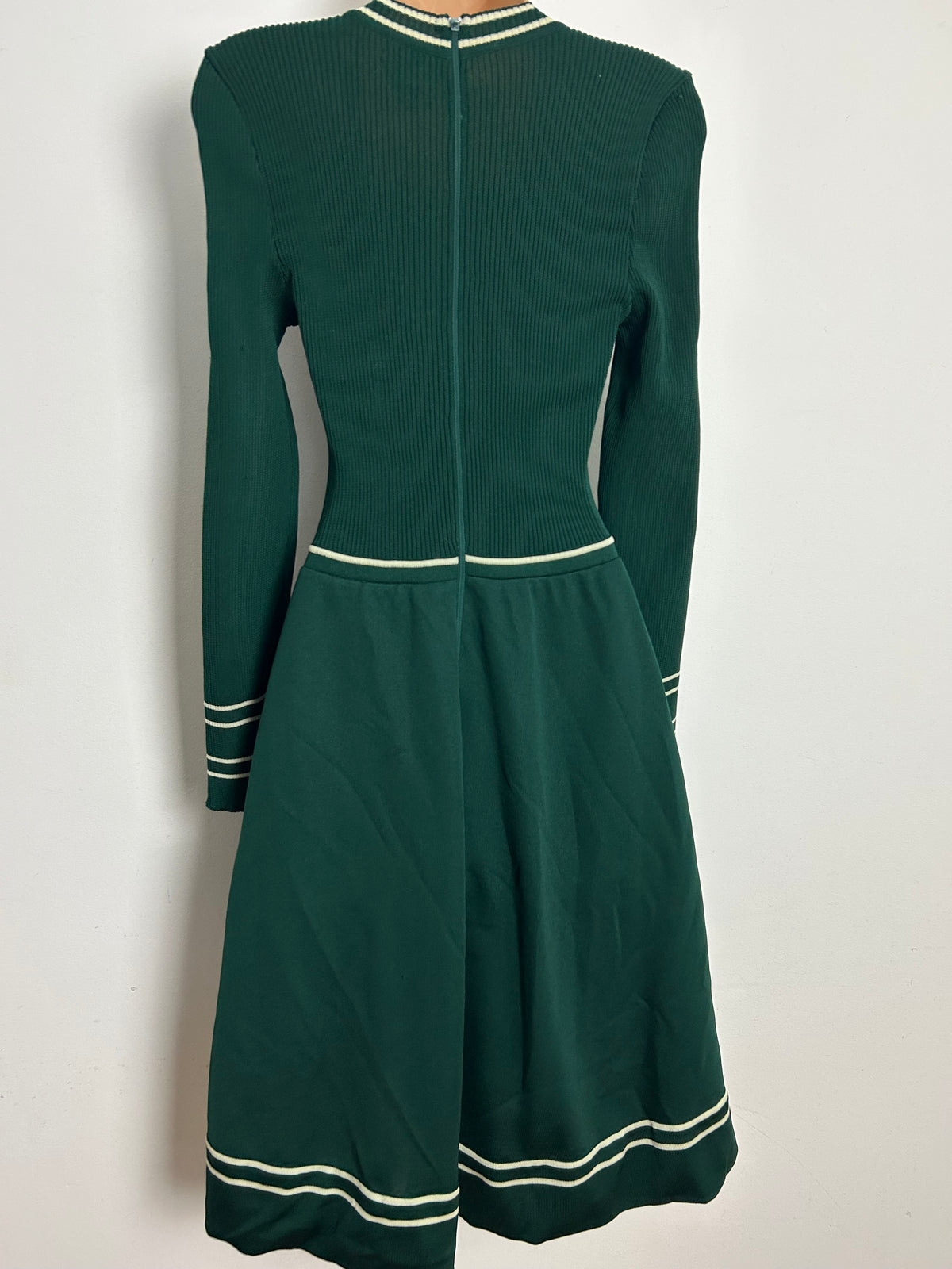 Vintage 1970s GINA ITALIAN SOPHISTICATES Size 8 Dark Green Ribbed Jersey Mod Day Dress