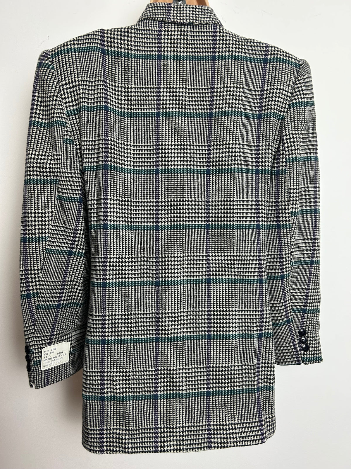 Vintage 1980s REQUIREMENTS Size 12 Black Grey & White Check Print Blazer With Velvet Collar