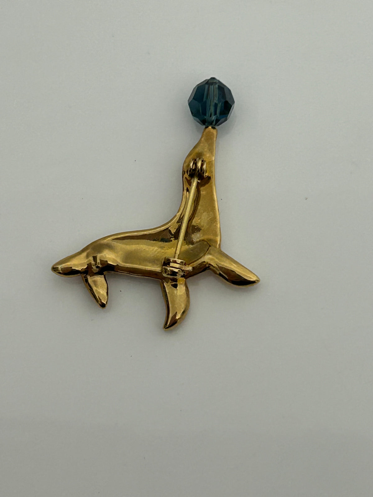 Vintage 1980s Gold Tone Diamante Set Sweet Little Sea Lion Pin Brooch