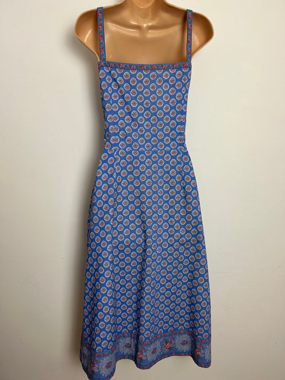 Vintage 1970s Size 10 RARE CHARLES DEMERY SOULEIADO Size 8 Pretty French Country Fabric Print Cotton Wrap Dress