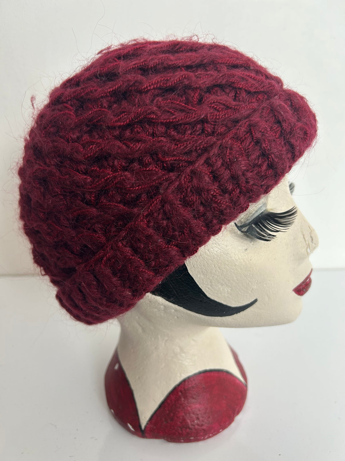 Vintage 1970s Maroon Chunky Cable Knit Angora & Wool Mix Beanie Hat