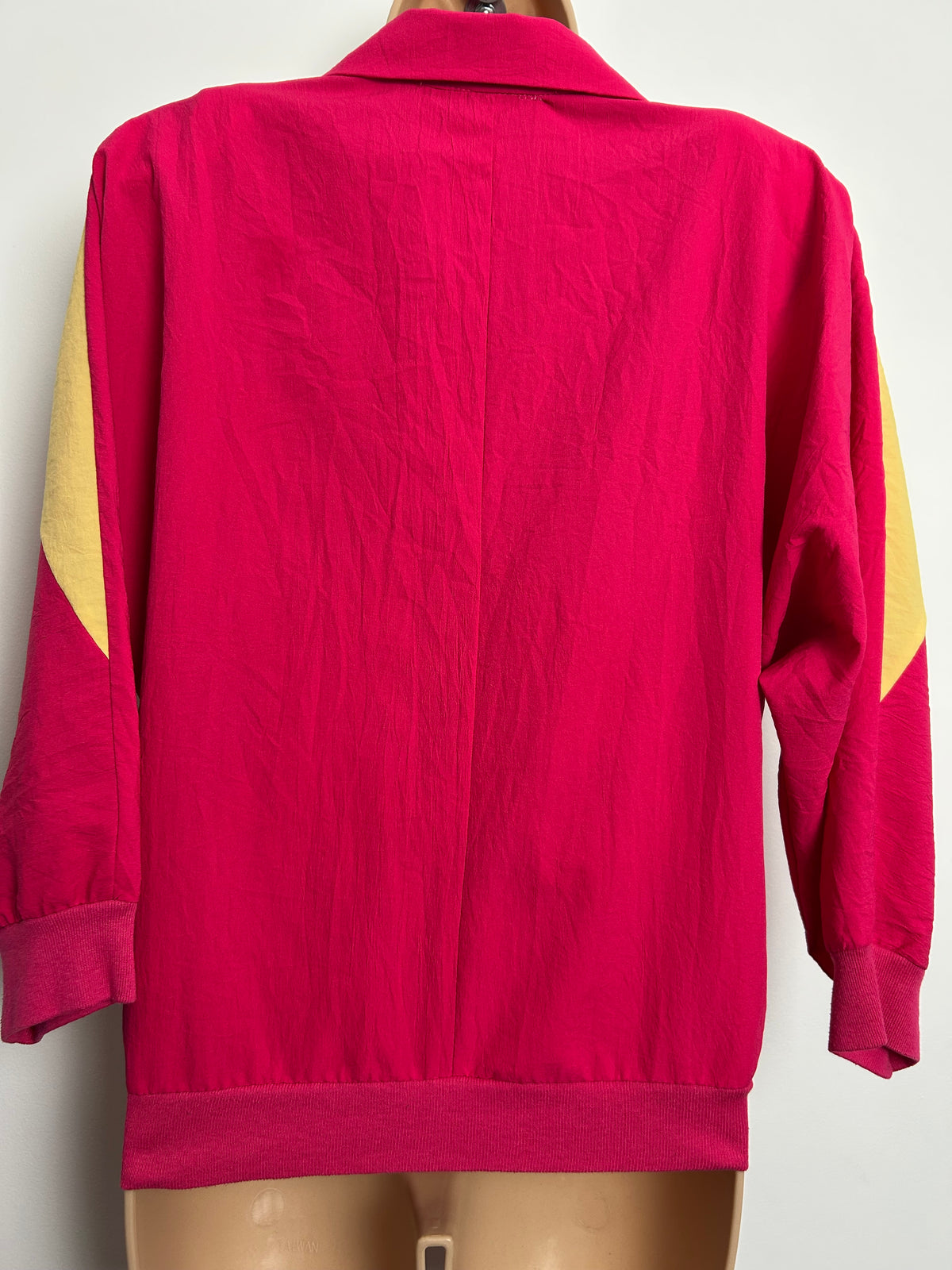Vintage 1980s Size 14-16 Cerise Pink Turquoise & White Applique & Stud Detail Casual Leisurewear Top