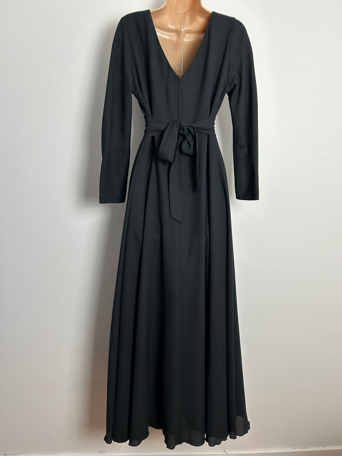 Vintage 1970s UK Size 14 Black Sequin Detail Long Sleeve Tie Back Evening Occasion Maxi Dress