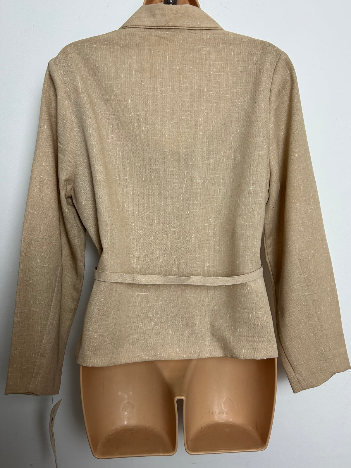 Vintage Late 1960s Deadstock SLIMRAY Size 14 Beige Long Sleeve Belted Shirt