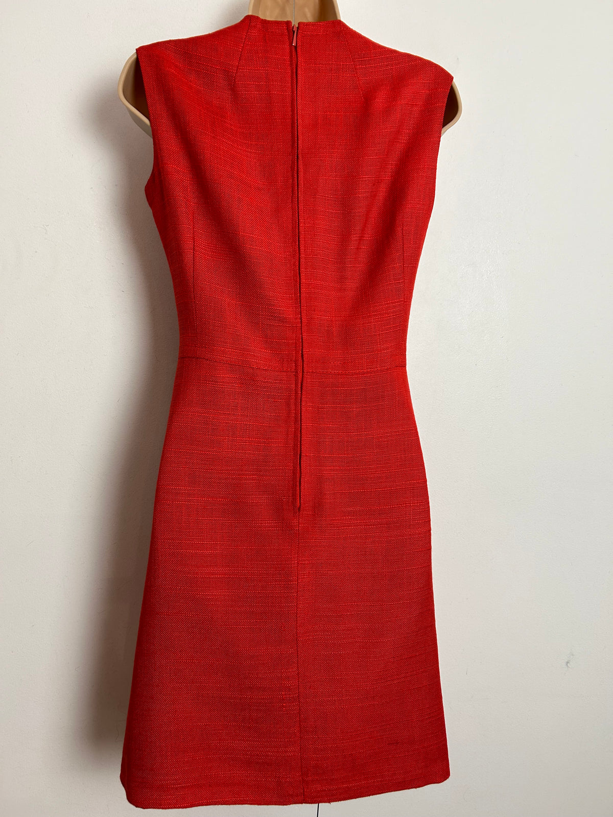 Vintage 1960s UK Size 8 Red Woven Viscose Sleeveless Tie Waisted Mod Shift Dress