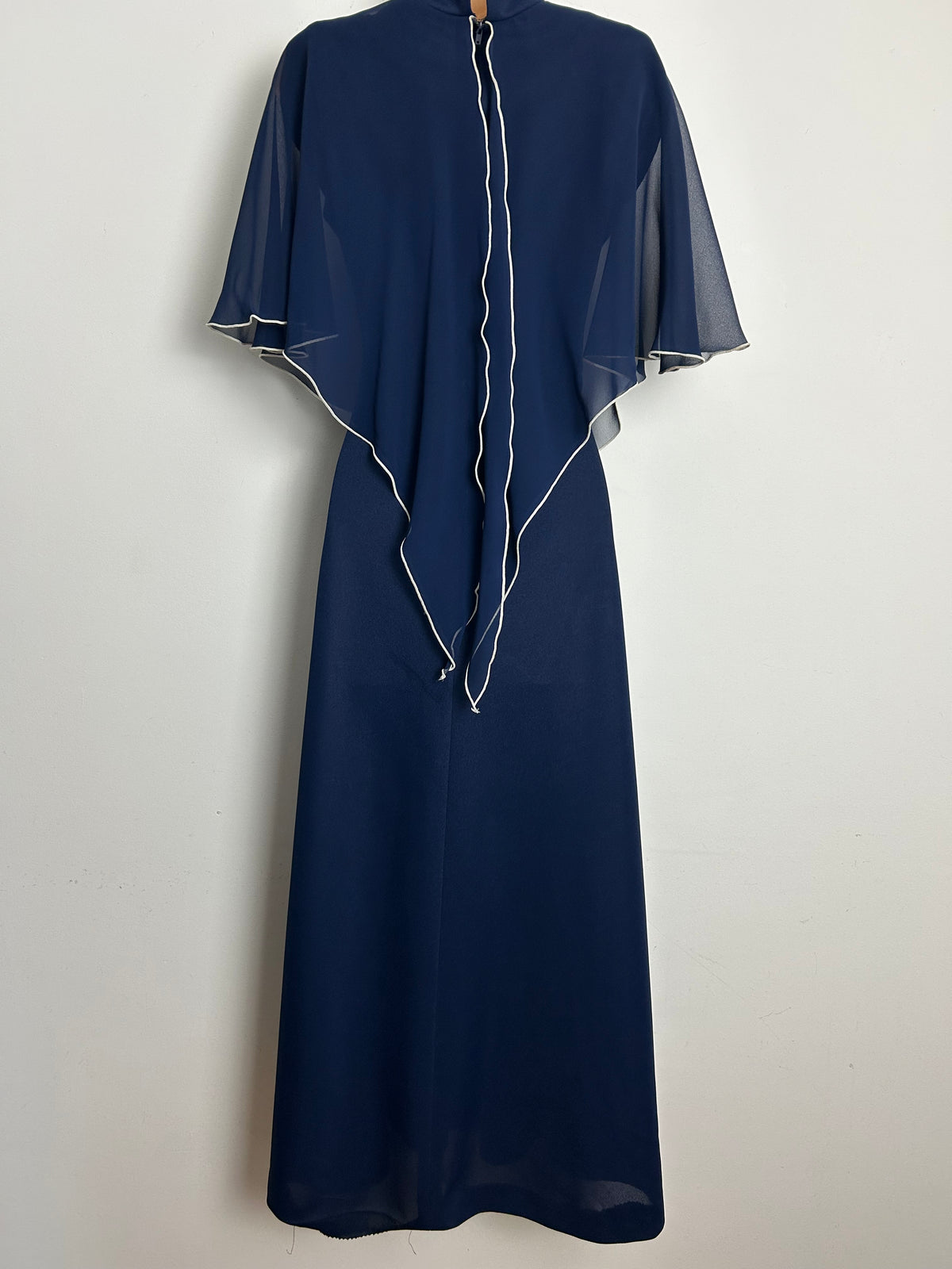 Vintage 1970s Size 10 Navy Blue Capelet Cape Sleeve Layered Boho Maxi Dress