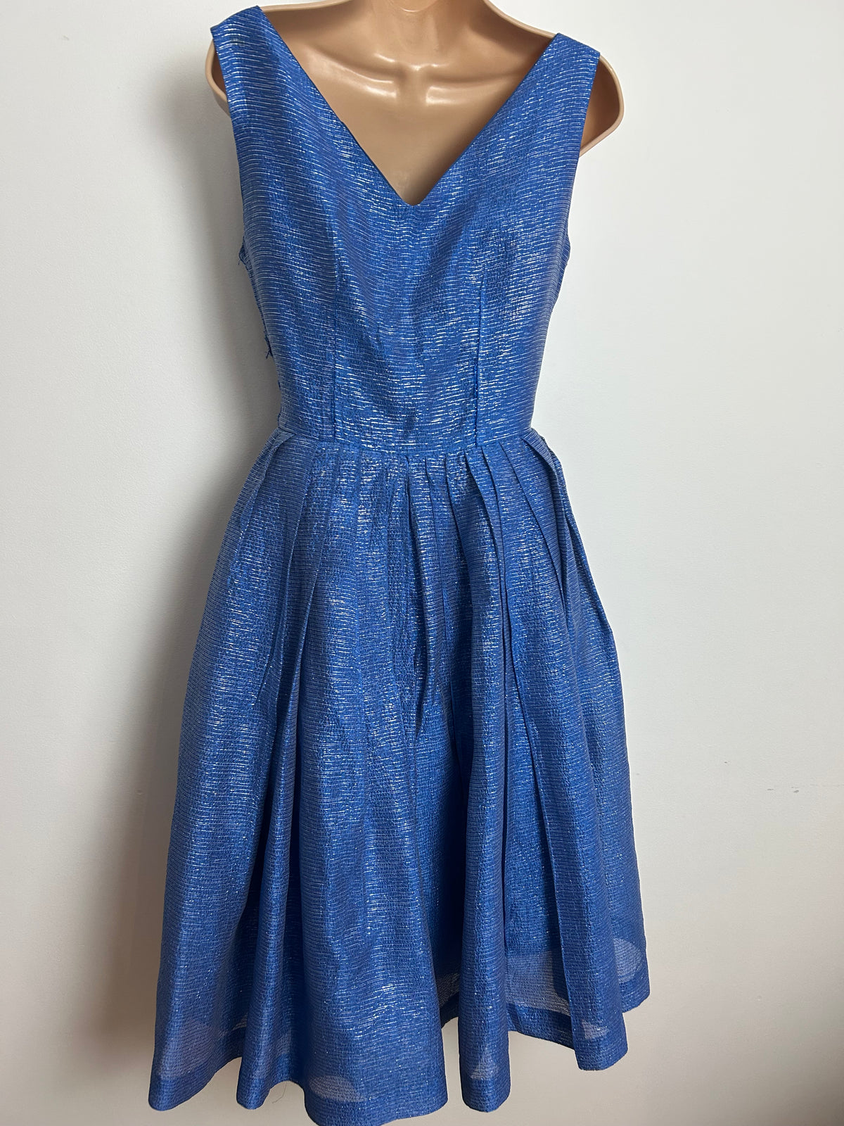 Vintage 1950s Size 8 Blue & Metallic Silver Thread Sequin Detailing Party Prom Occasion Dress