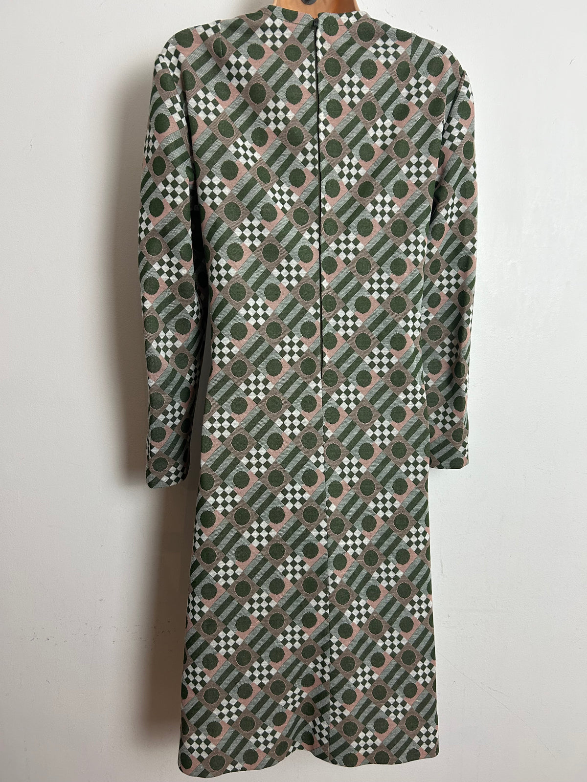 Vintage 1960s DUCHESSE ANNE Size 14-16 Green & Pink Check & Circle Print Mod Shift Dress