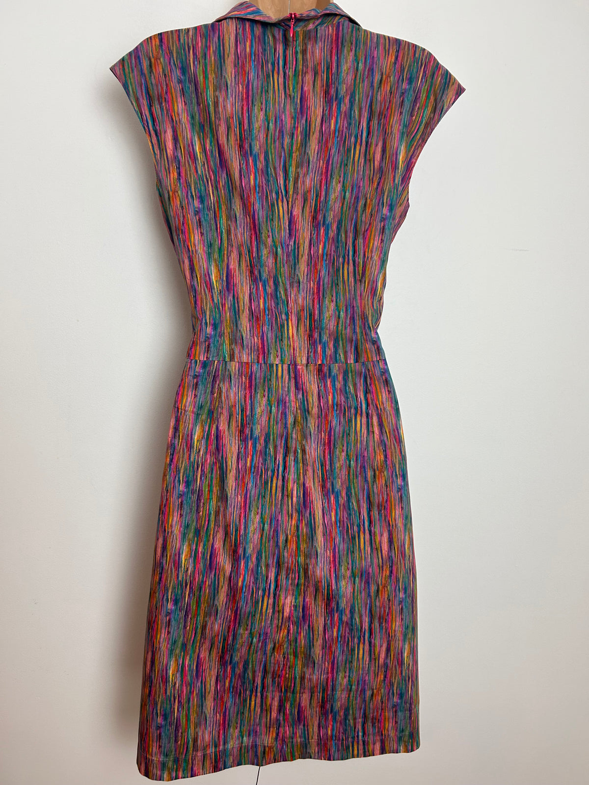 Vintage 1970s Size 10 Pink Blue Purple & Green Stripe Print Sleeveless Day Dress