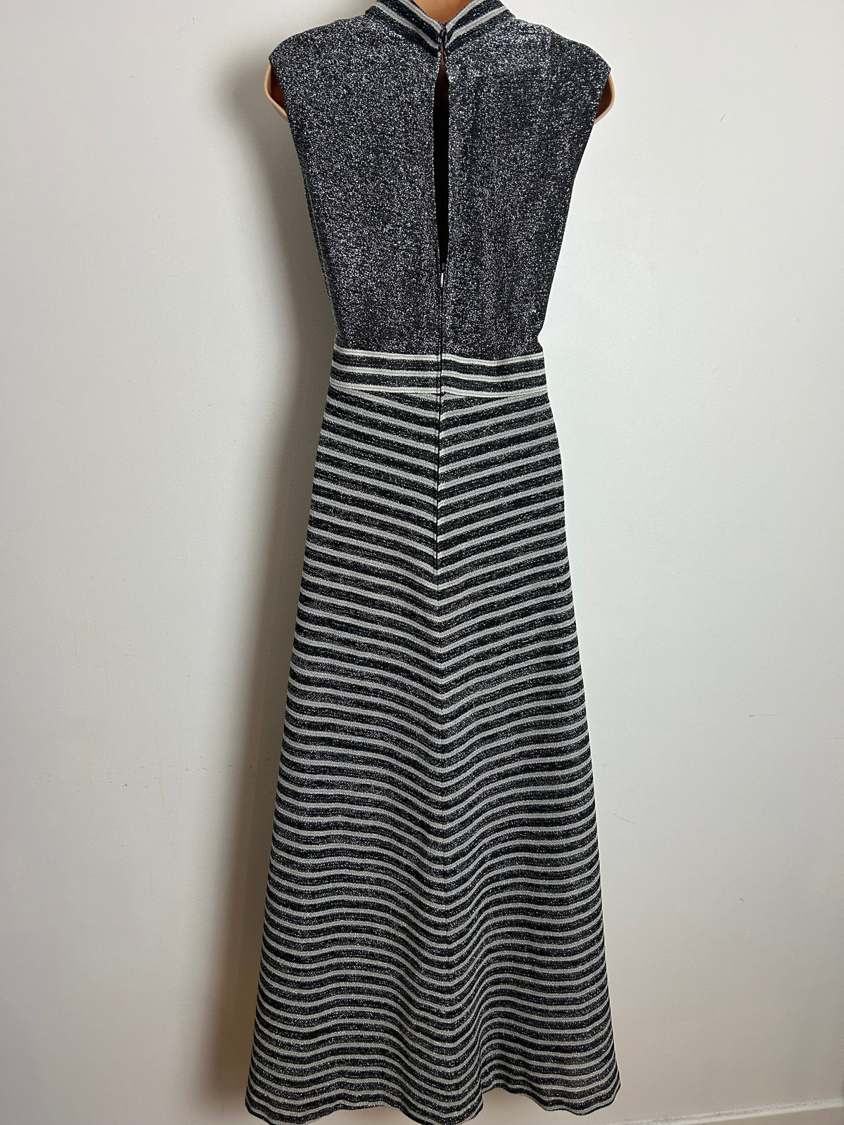Vintage 1970s Size 12 Black & Silver Lurex Stripe Print Sleeveless Evening Maxi Dress