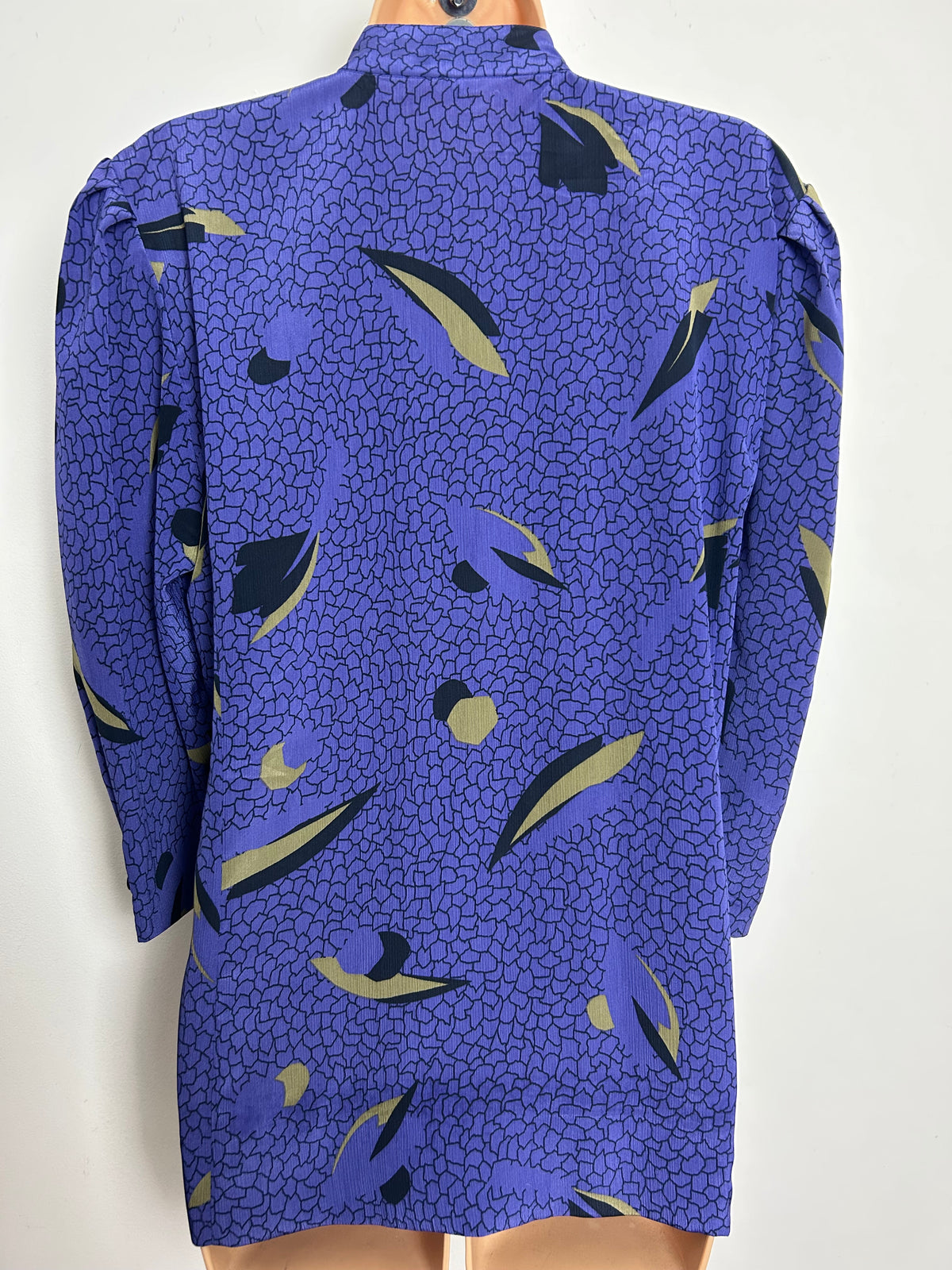 Vintage 1980s Size 12 Dark Purple Abstract Print Double Buttons Long Sleeve Shirt