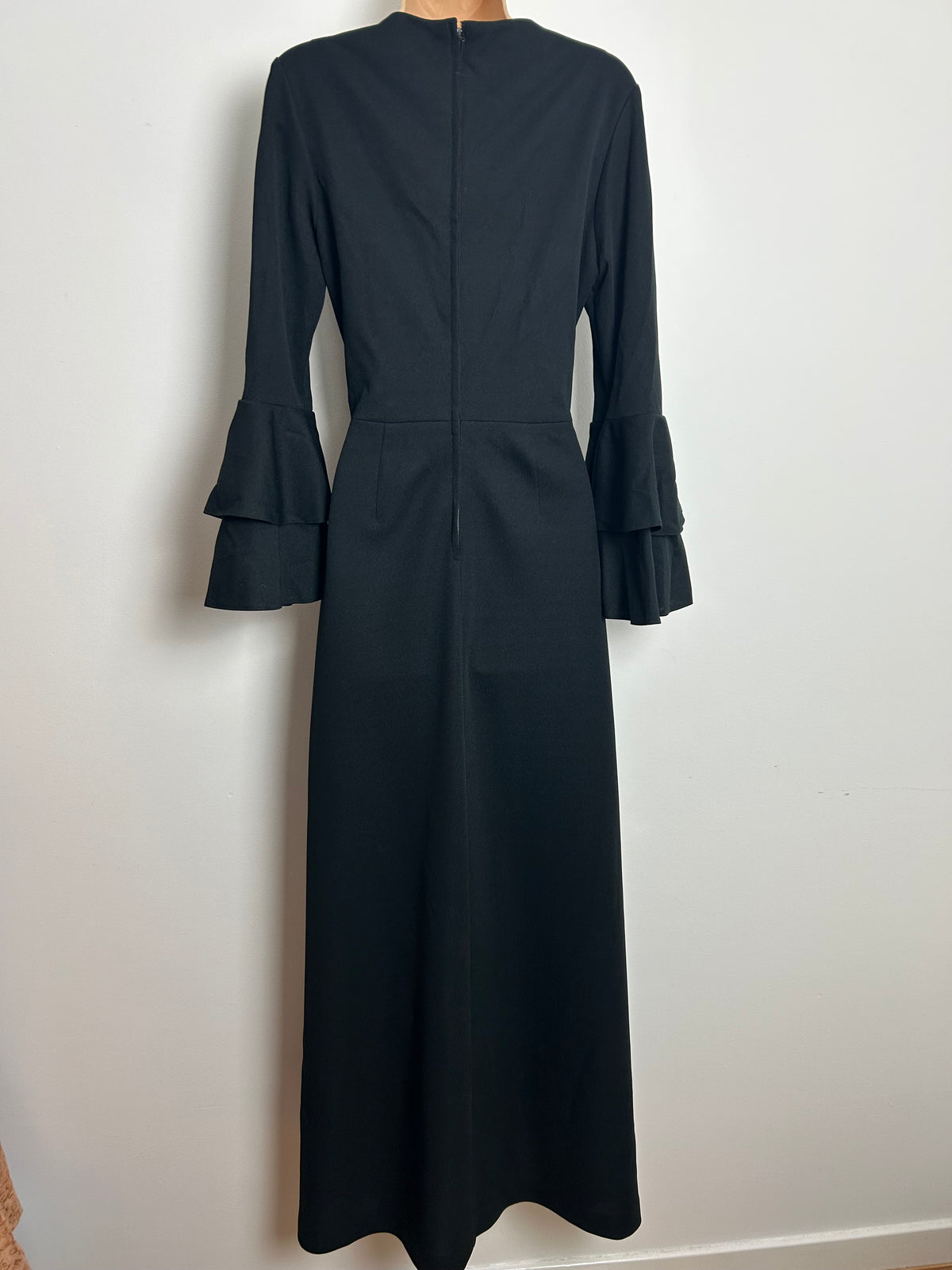 Vintage 1960s CARNEGIE BOUTQUE Size 10 Black Layered Flared Cuff Maxi Dress