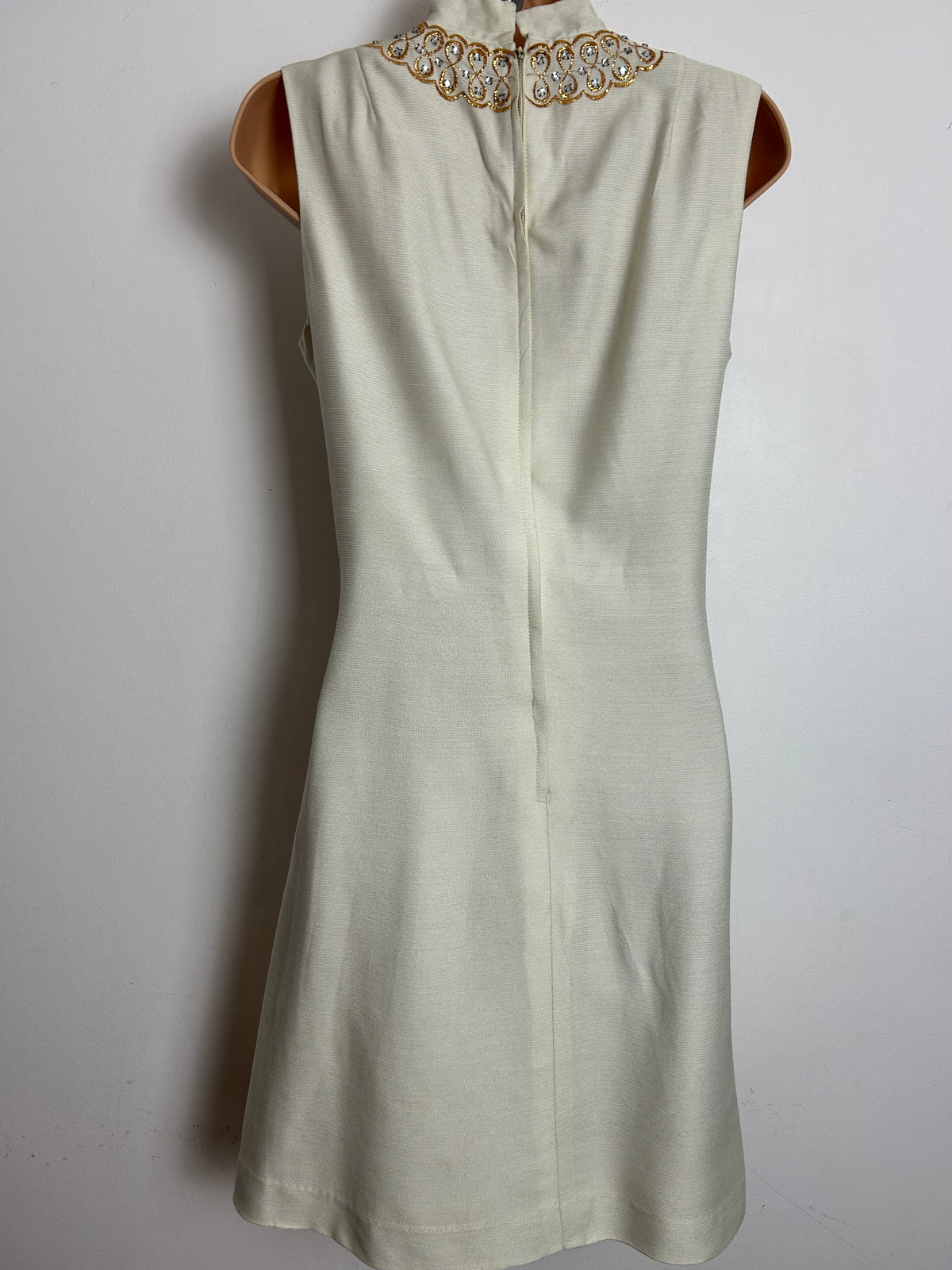 Vintage 1960s WENDY Size 8 Winter White Gold Braid & Diamante Embellished Mod Occasion Shift Dress
