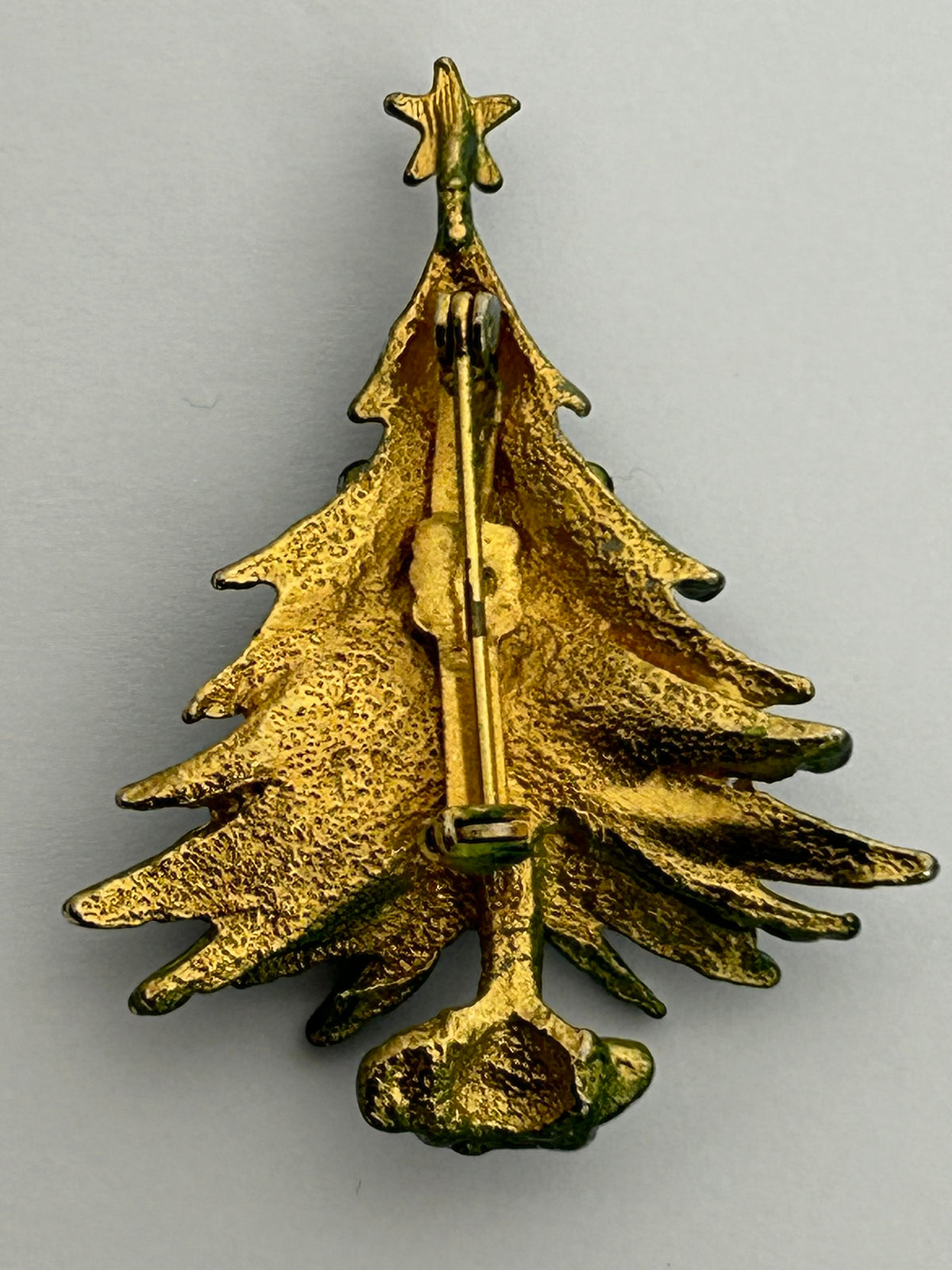 Vintage Gold Tone Cold Painted Blue & Pink Diamante Set Christmas Tree Pin Brooch