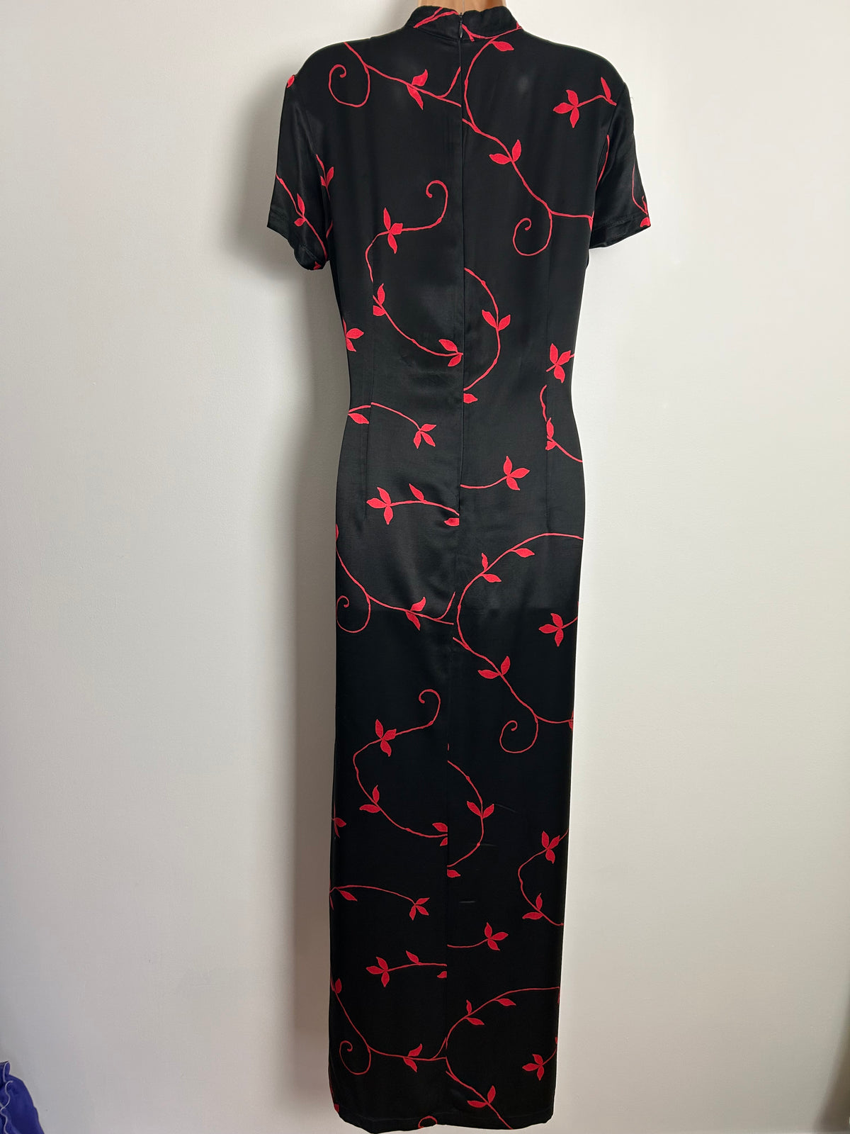 Vintage 90s Y2K UK Size 12 Black & Red Leaf Print Silky Feel Cheongsam Style Maxi Dress