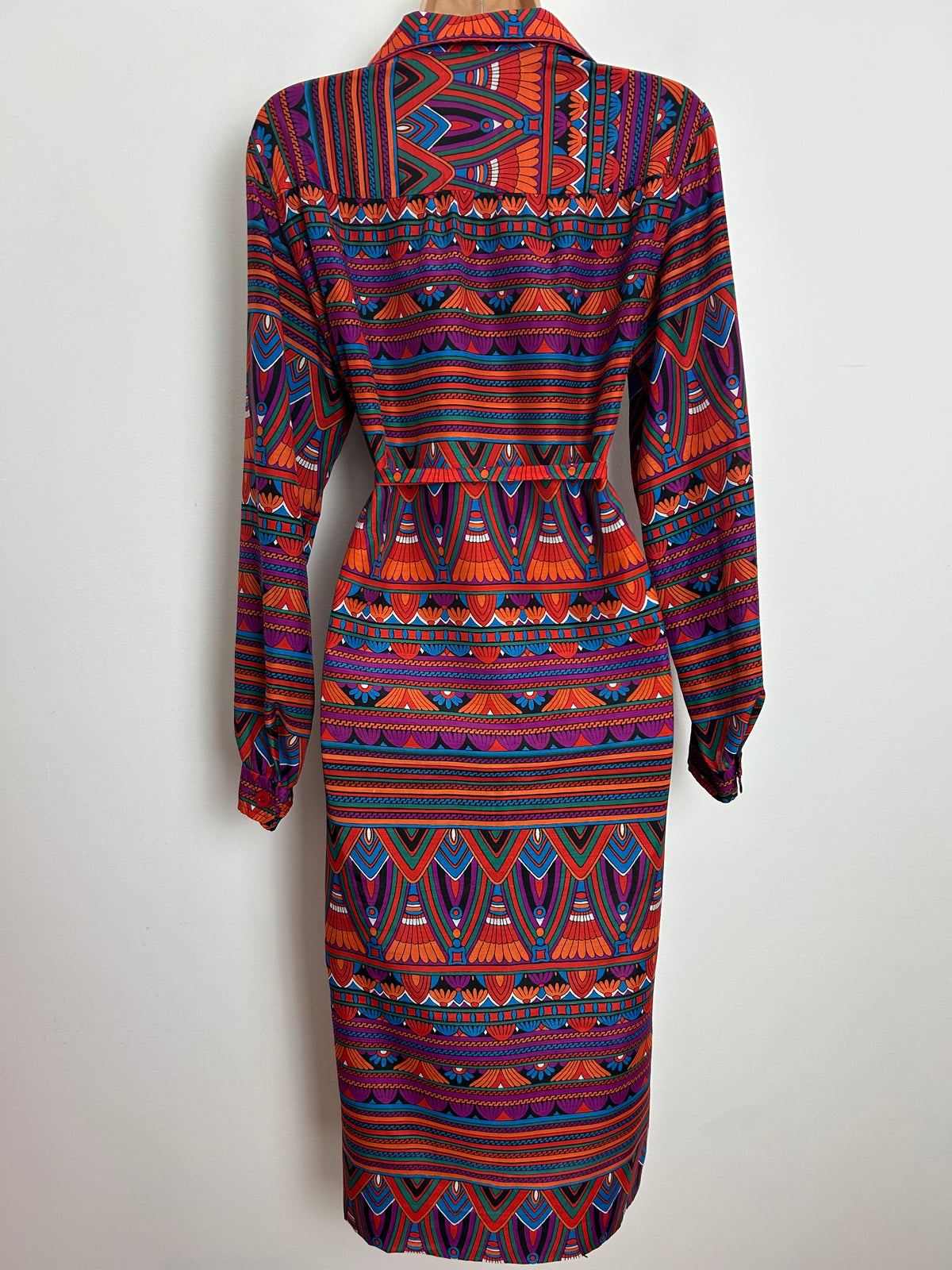 Vintage 1970s 14 Purple Orange Blue & Red Abstract Stripe Print Long Sleeve Belted Mod Dress
