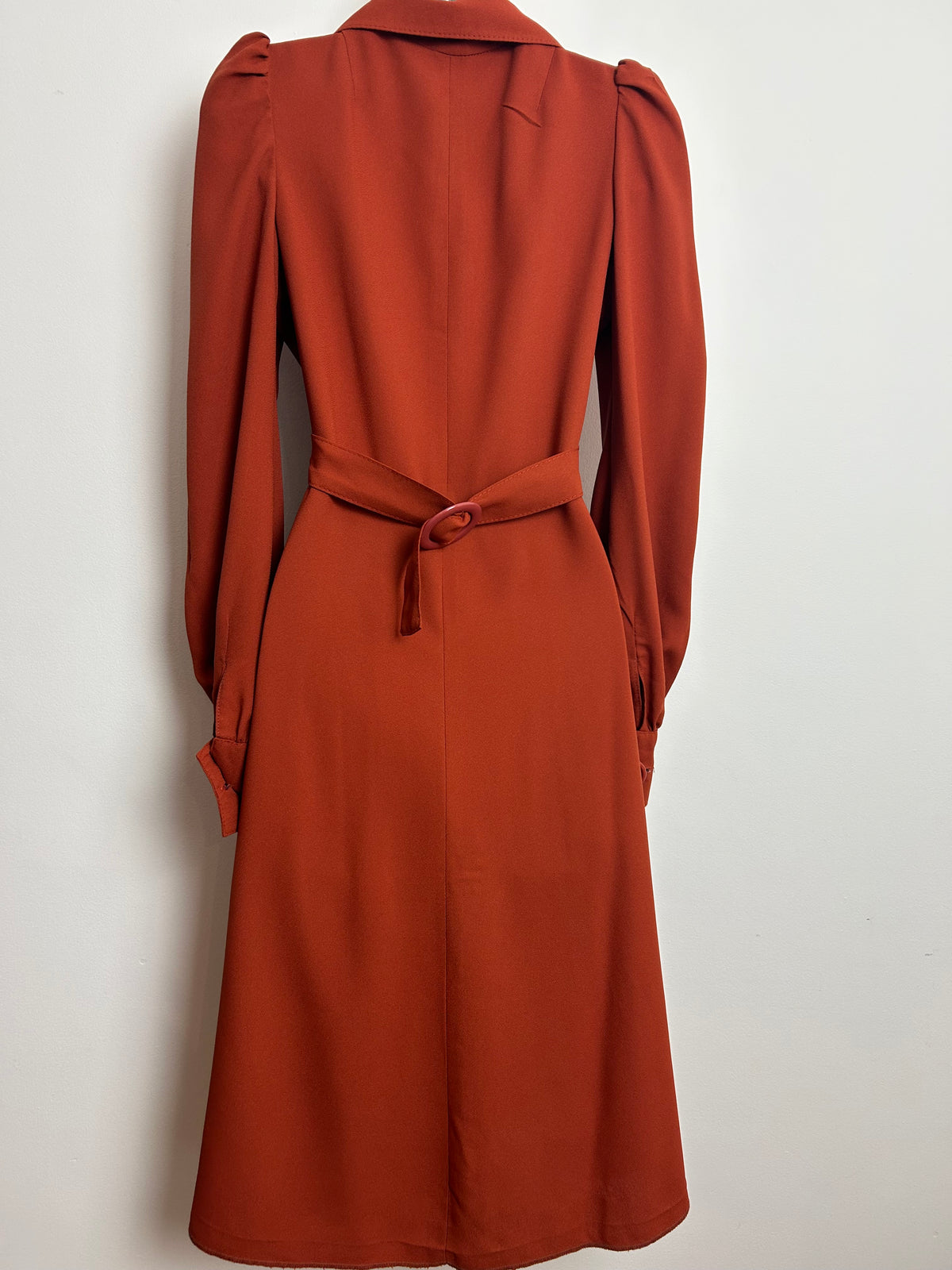 Vintage 1970s INGRID MODELL Size 8 Terracotta Dagger Collar Long Sleeve Half Belted 40s Style Dress
