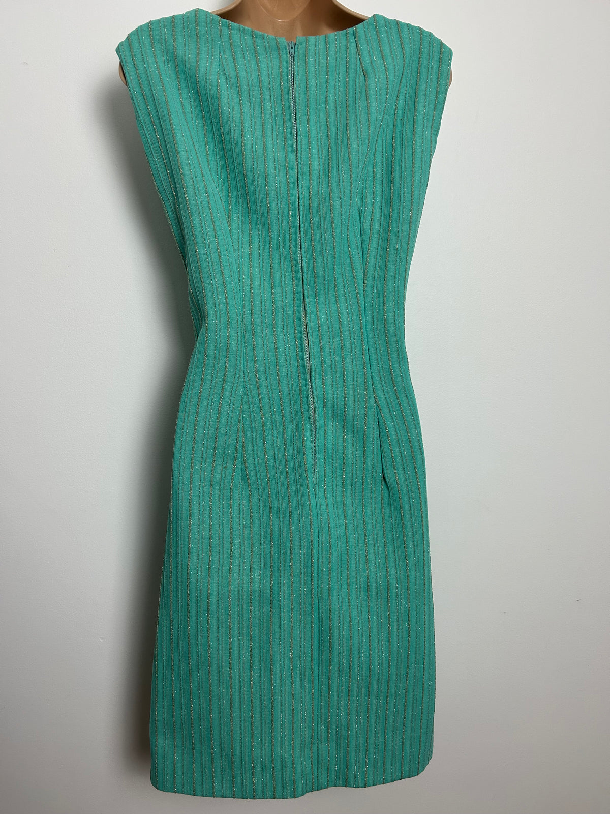 Vintage 1960s Size 10 Seafoam Green & Gold Pinstripe Crimplene Mod Shift Party Dress