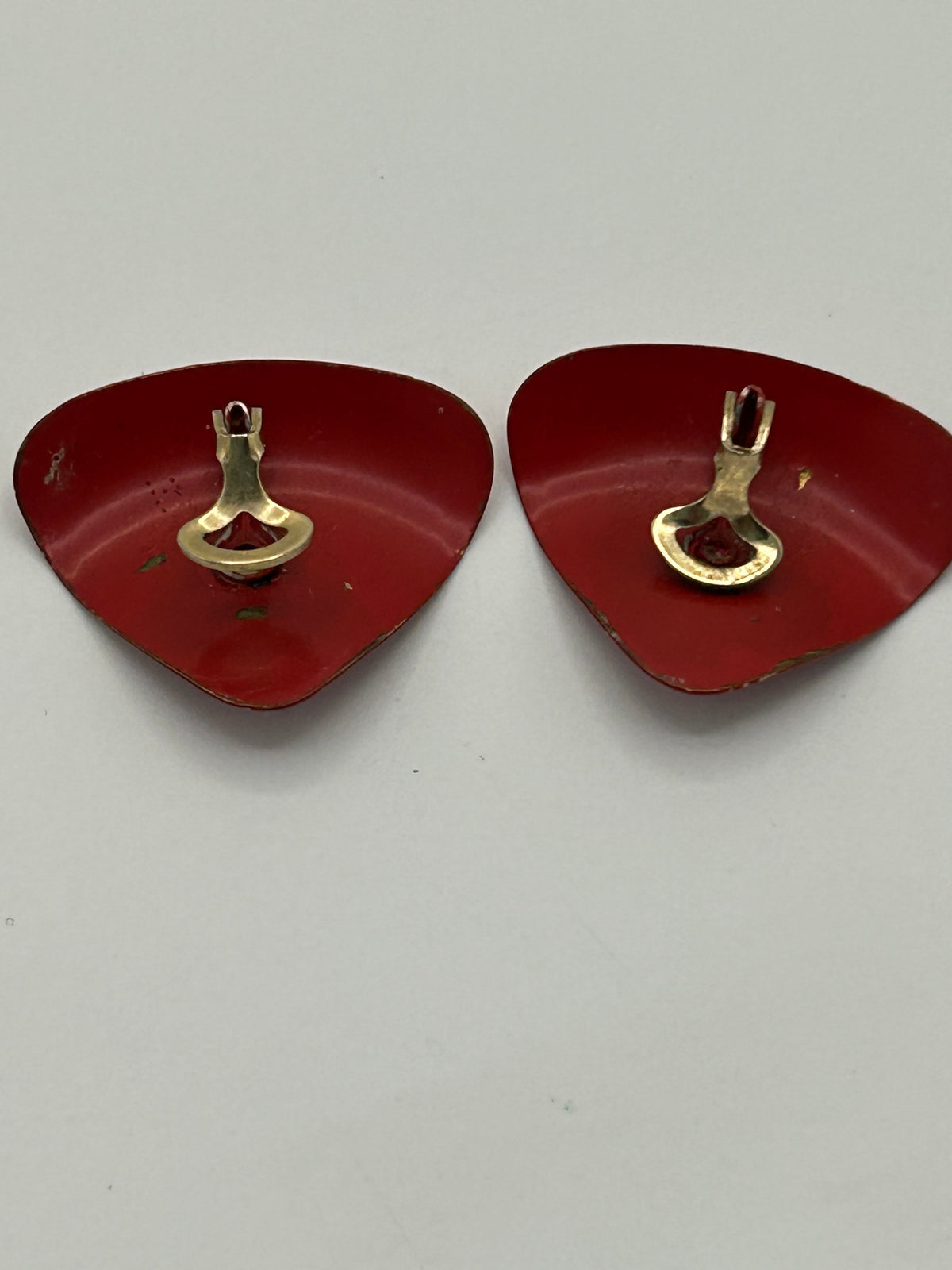 Vintage 1960s Mod Red Metal Triangular Shaped Clip On Earrings
