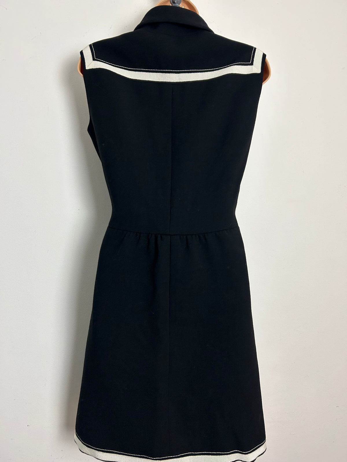 Vintage 1960s DIETER GERHARD Size 10 Fab Black & White Stripe Mod Dress