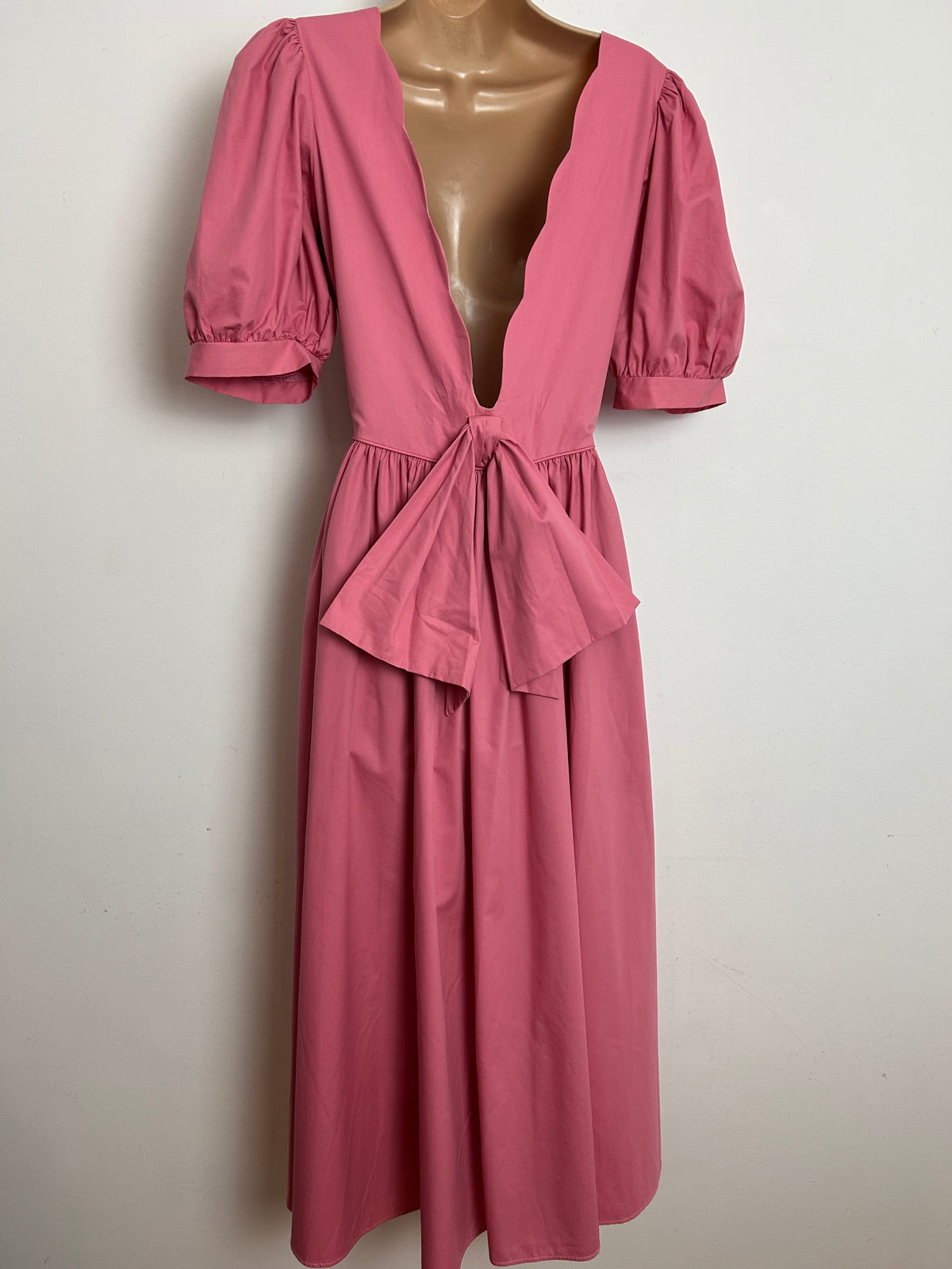 Vintage 1980s LAURA ASHLEY Size 12 (14 On Label) Salmon Pink Open Bow Back Dress
