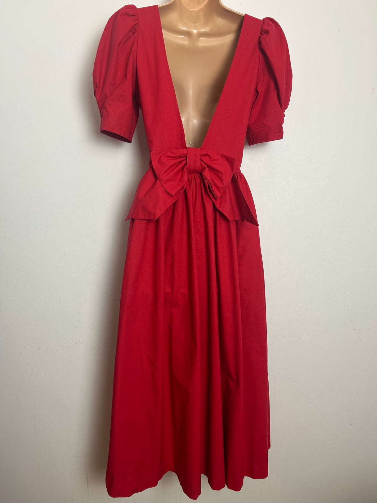Vintage 1980s LAURA ASHLEY Size 10 (12 On Label) Red Open Bow Back Puff Sleeve Midi Occasion Gown