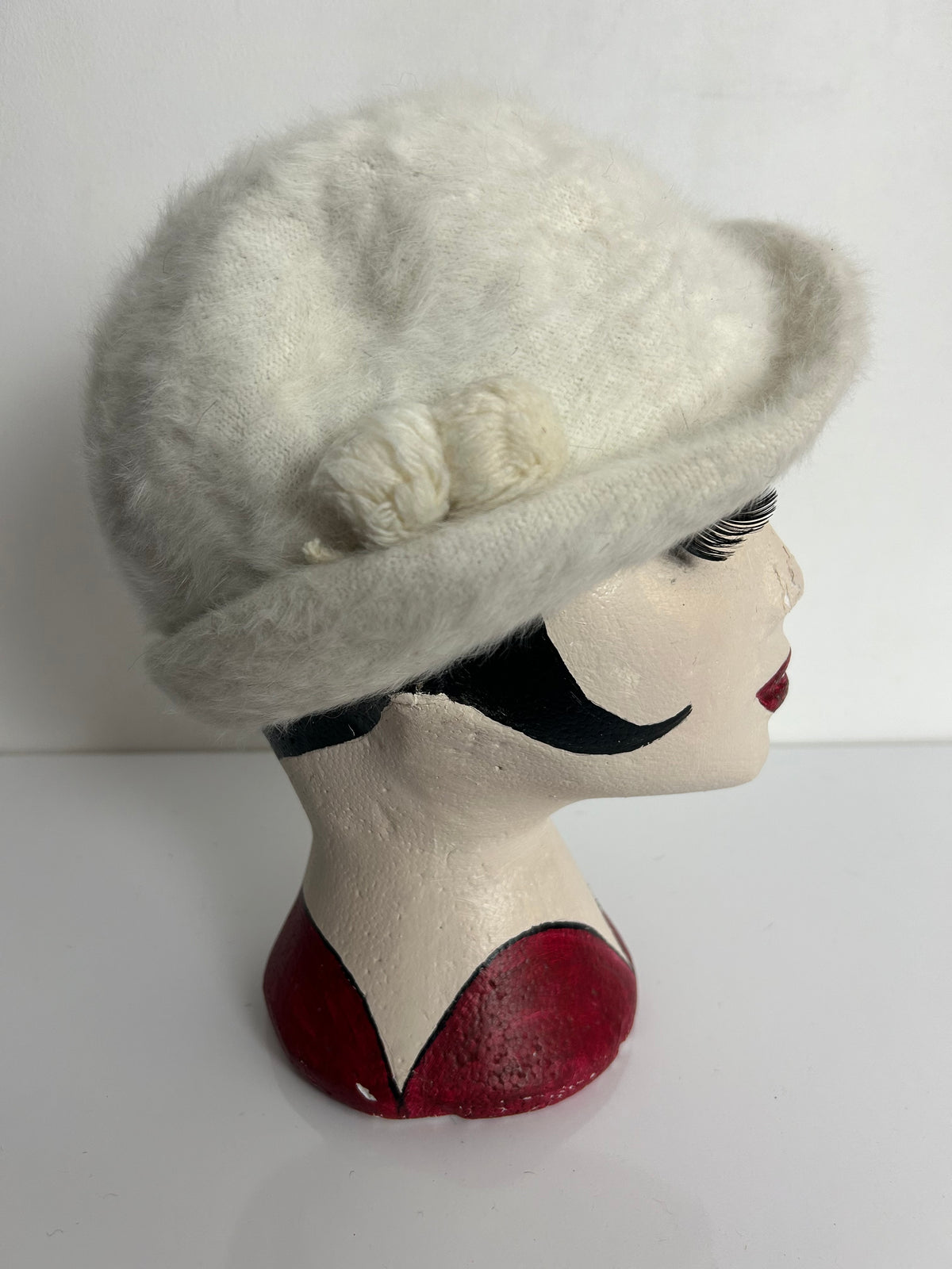 Vintage Lovely Cream Angora Mix Pom Pom Detail Hat