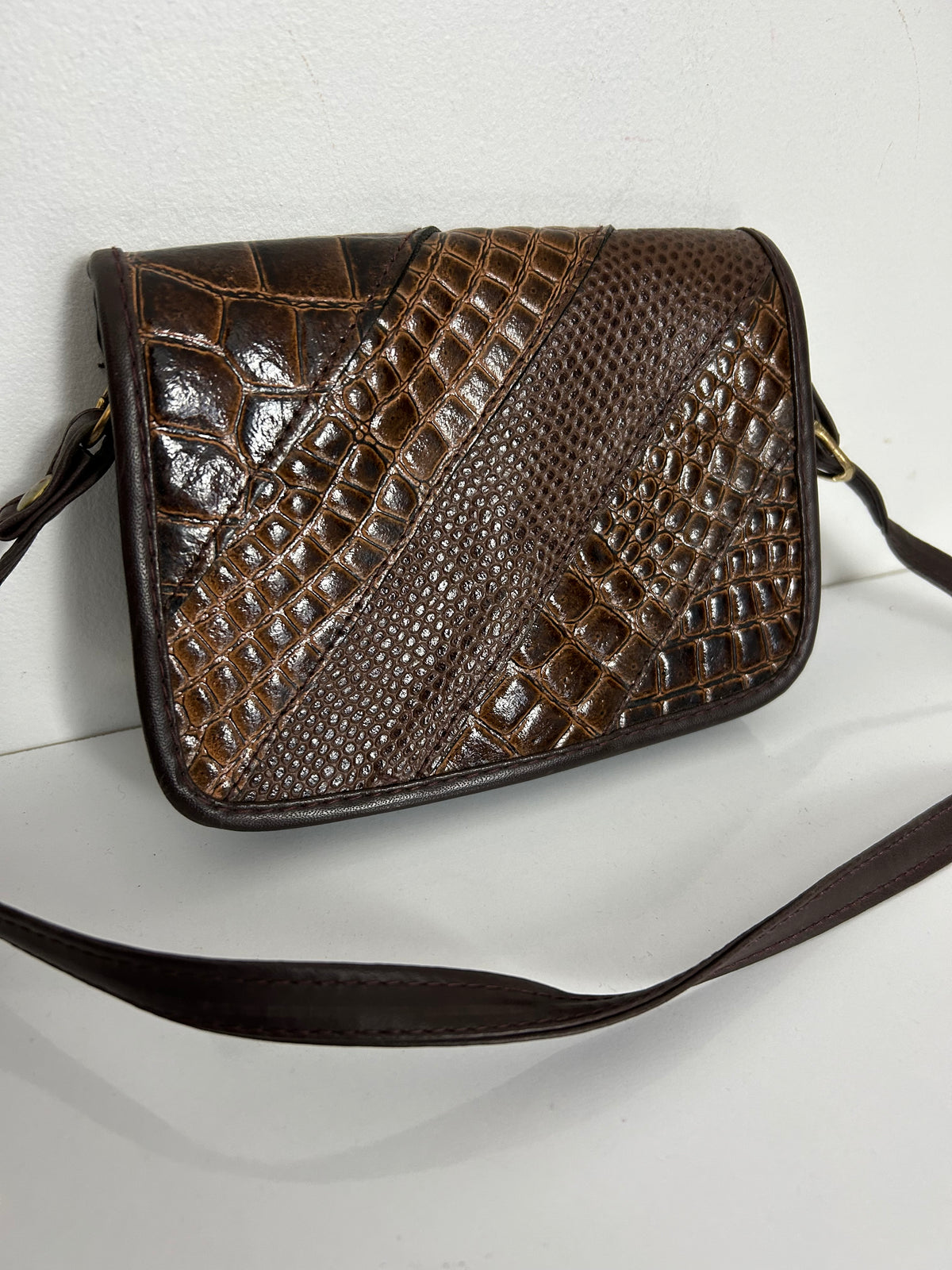 Vintage 1980s Brown Faux Reptile Leather Small Cross Body Handbag