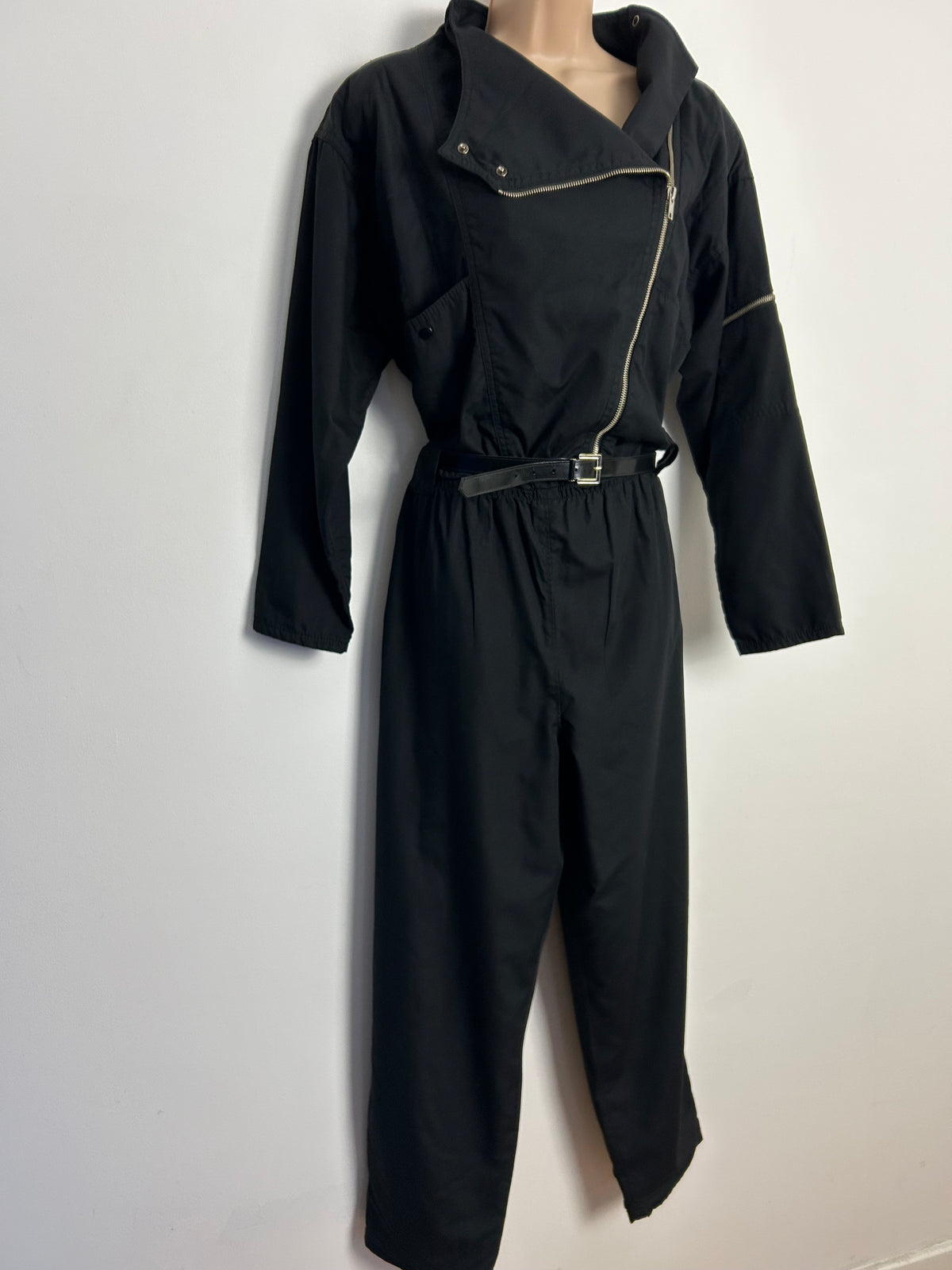 Vintage 1980s TIME COLLECTION UK Size 12 Black Zip Fronted Pocket Detail Belted Taper Leg Jumpsuit