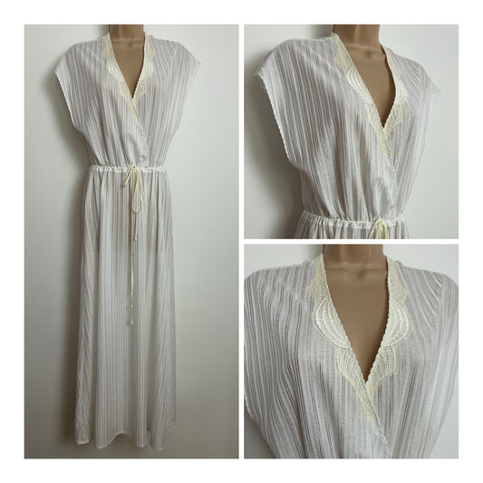 Vintage Late 1970s LOUIS FERAUD LINGERIE Size 12-14 White Stripe Lace Trim Full Length Nightdress
