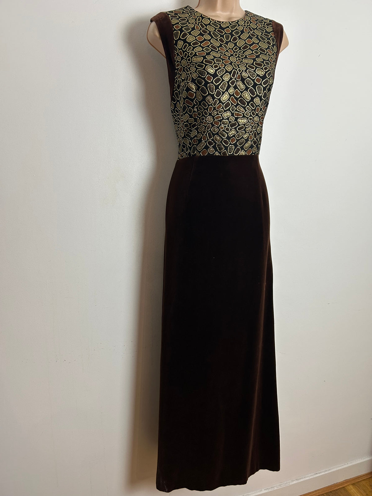 Vintage 1960s FREDERICK HOWARD Size 12 Brown & Gold Brocade & Velvet Evening Occasion Maxi Dress