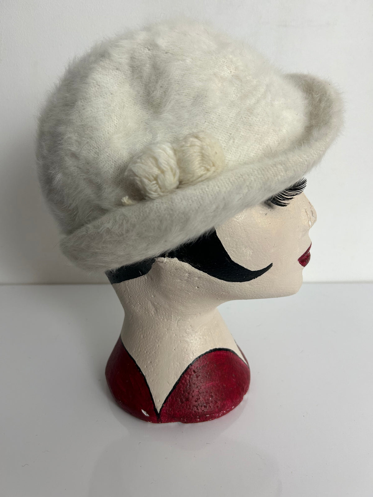 Vintage Lovely Cream Angora Mix Pom Pom Detail Hat