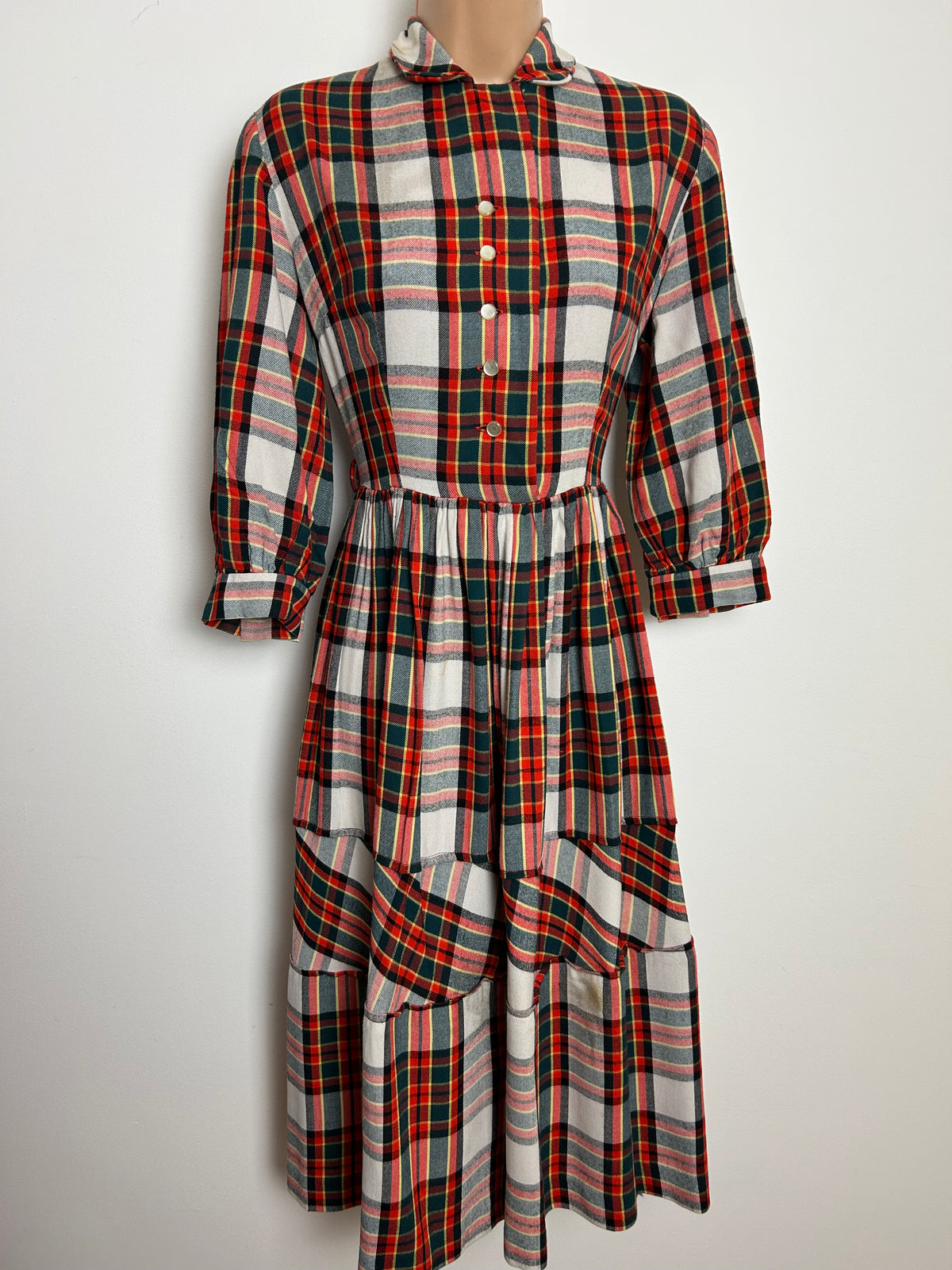 Vintage Late 1950s Size 10 Dark Green Red & White Tartan Check Gather Pleated Day Dress
