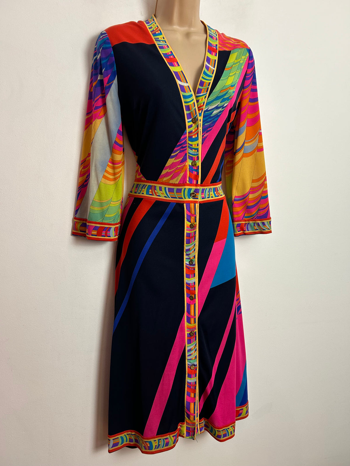 Vintage 1970s LEONARD PARIS UK Size 12 Stunning Vibrant Abstract Print Mikado Silk Jersey Designer Dress