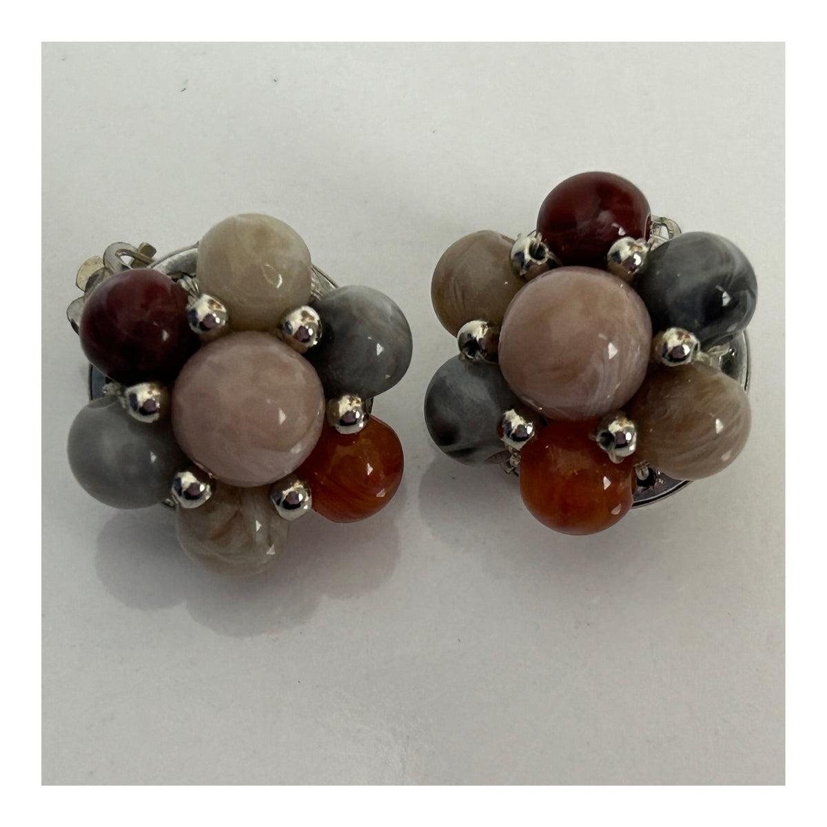 Vintage 1960s Silver Tone Scottish Celtic Bead Flower Clip On Earrings