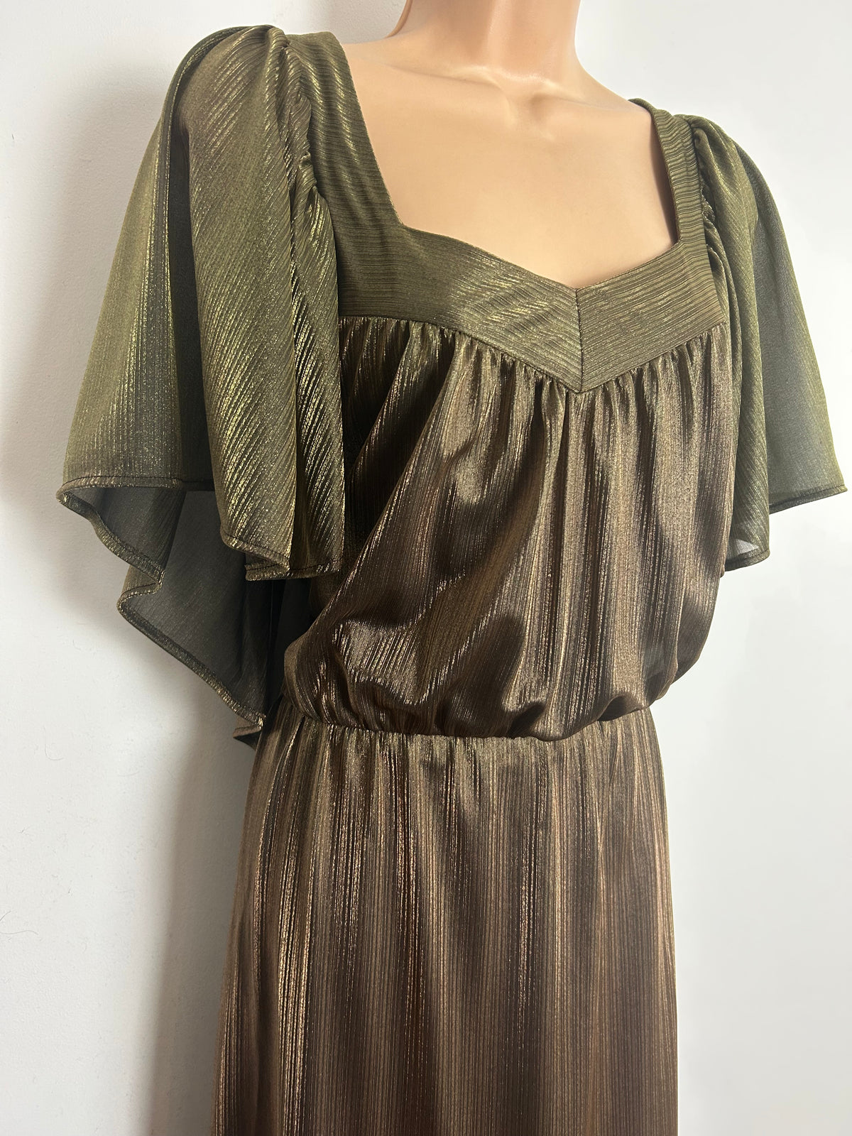 Vintage 1970s Size 14 Dark Shimmery Gold Cape Sleeve Occasion Maxi Dress