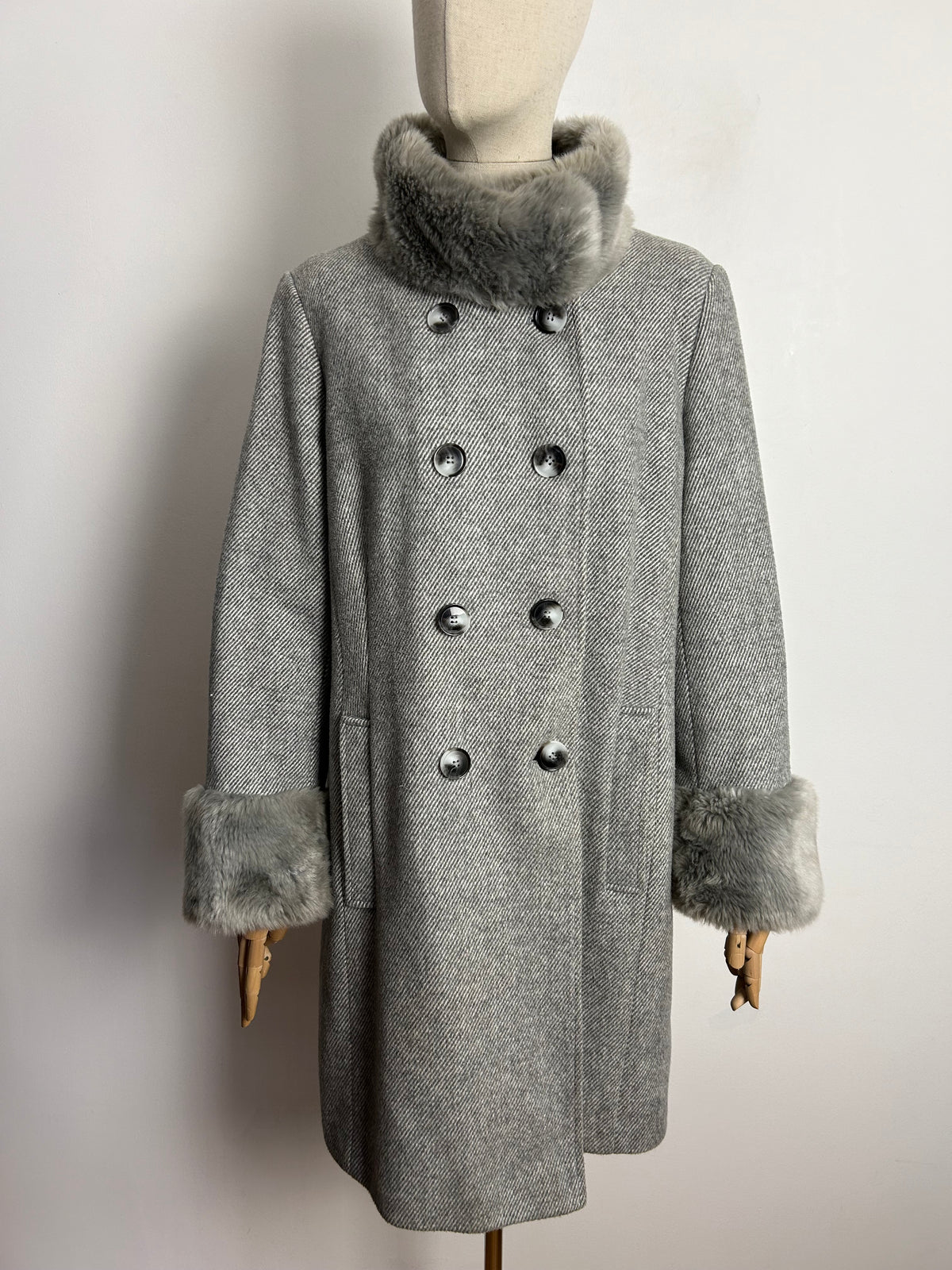 Gorgeous JACQUES VERT Size 14 Grey Wool Mix Faux Fur Trimmed Funnel Neck Double Breasted Coat
