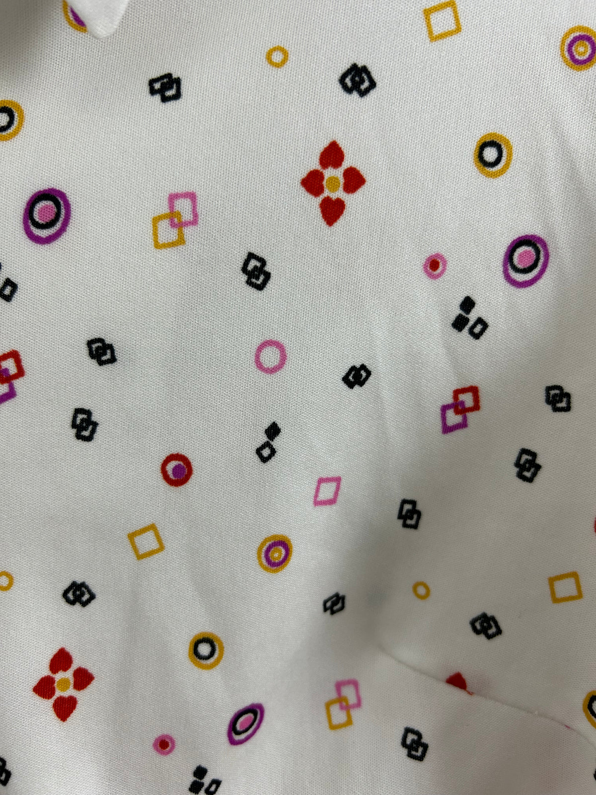 Vintage 1970s Size 12-14 White Purple Red Yellow & Black Abstract Geo Print Long Sleeve Shirt