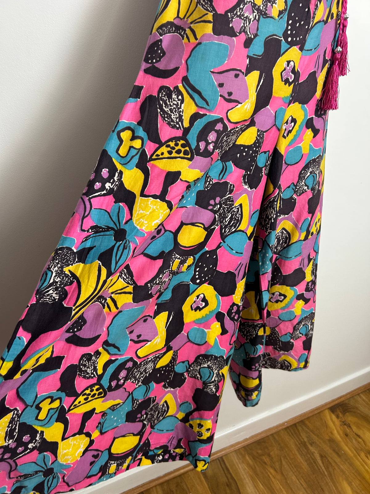 Vintage 1970s 12 Black Blue Yellow & Pink Psychedelic Floral Print Cotton Wide Leg Jumpsuit