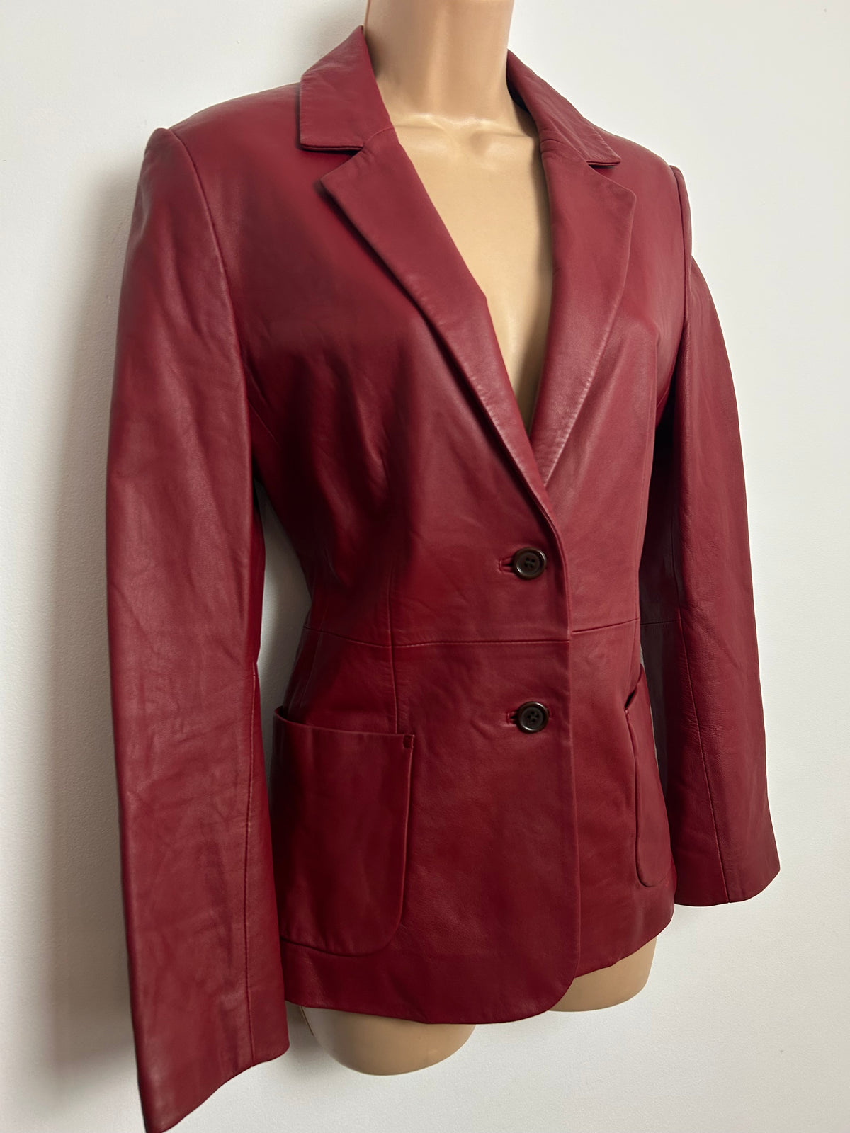 Vintage 1990s DESA Size 10 Cherry Red Buttery Soft Leather Blazer Style Jacket