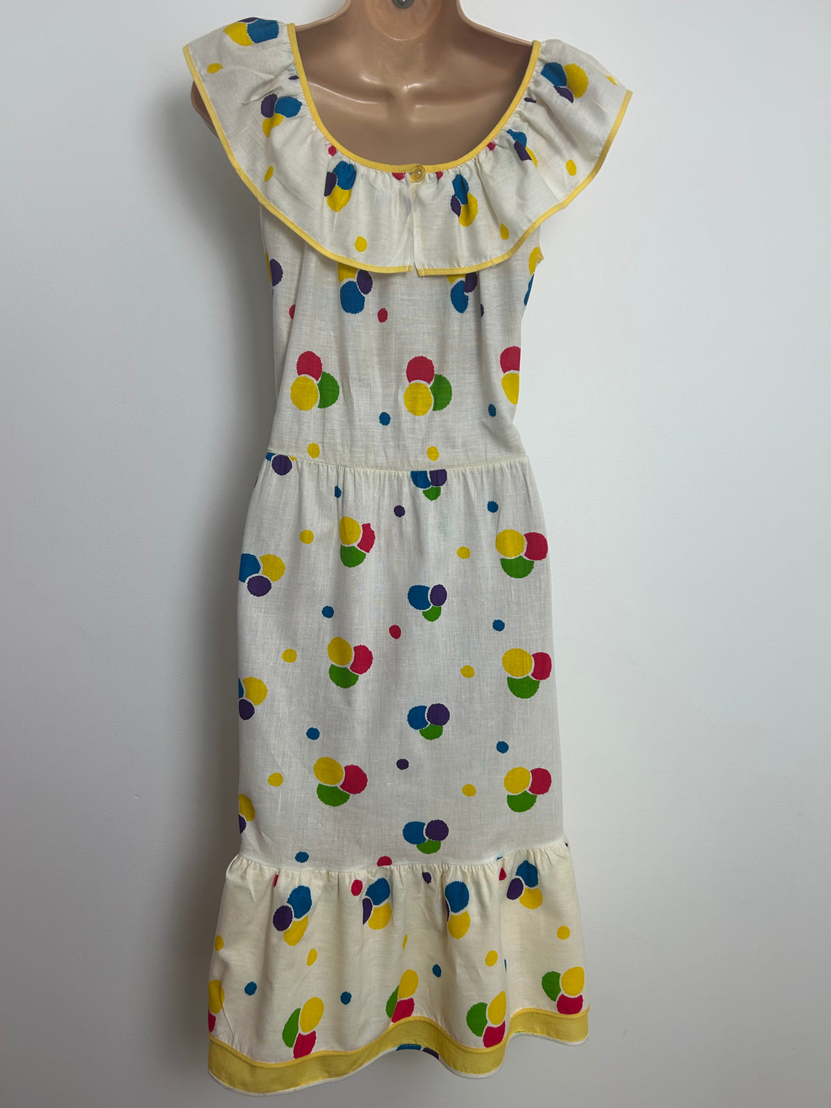 Vintage Early 1980s Size 6-8 White Yellow Pink Green & Blue Spotty Print Cotton Summer Day Dress
