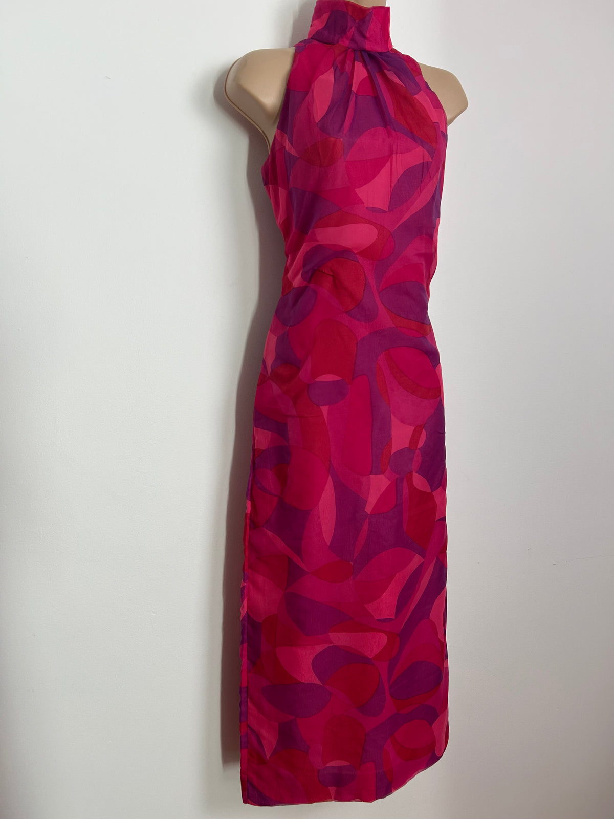 Vintage 1970s Size 10 Pink Tones Abstract Geo Print Sleeveless Midi Occasion Dress