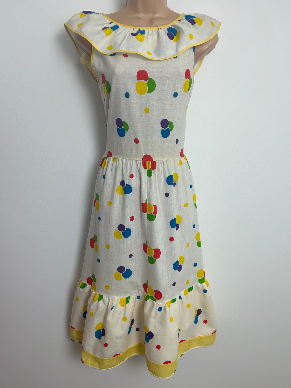 Vintage Early 1980s Size 6-8 White Yellow Pink Green & Blue Spotty Print Cotton Summer Day Dress