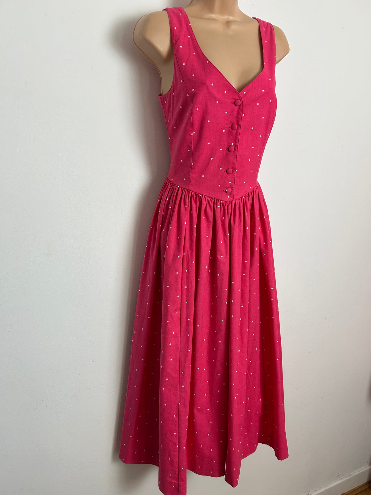 Vintage 1980s LAURA ASHLEY Size 8 (12 On Label) Hot Pink & White Polka Dot Print Cotton Midi Dress